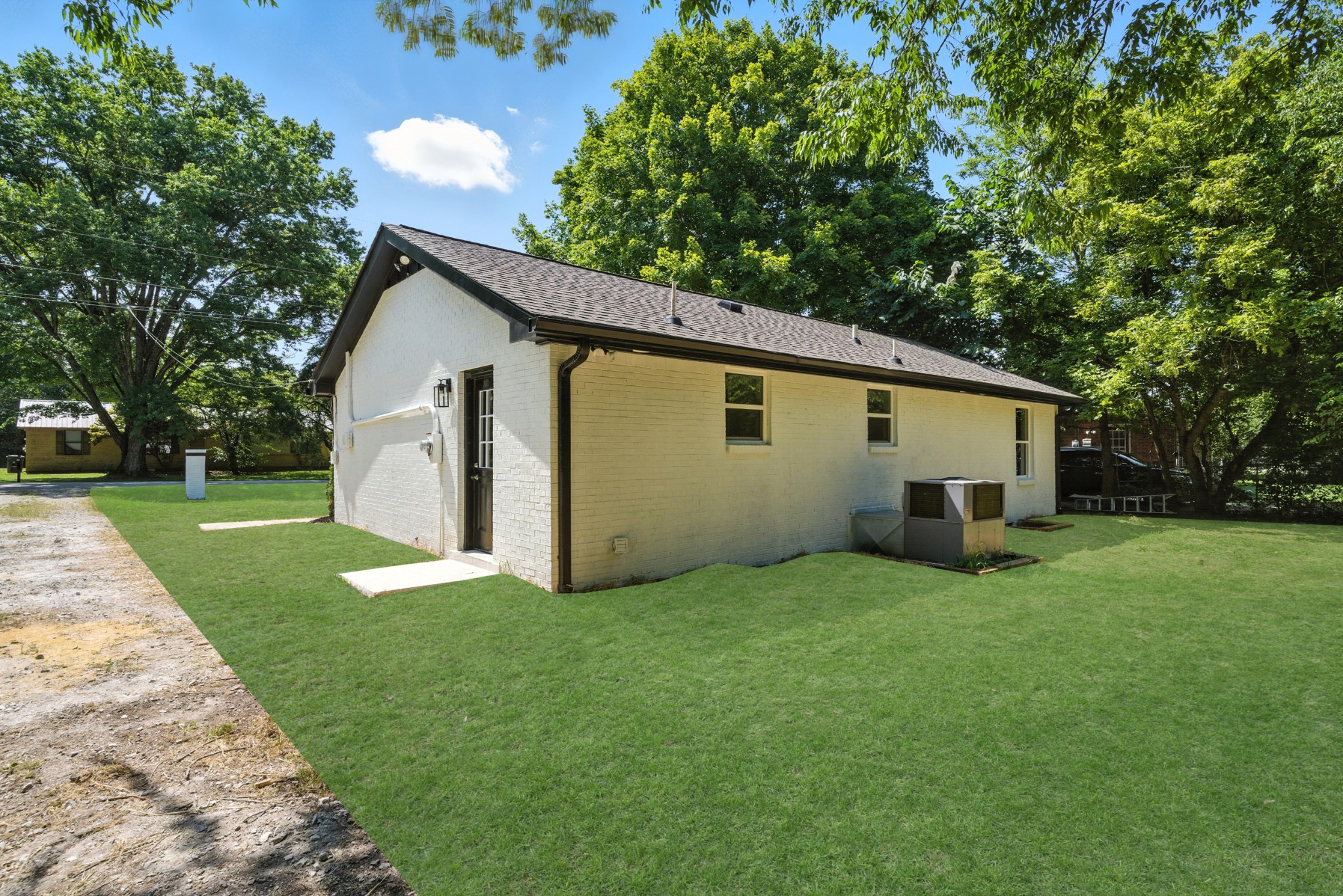 104 Davis Dr