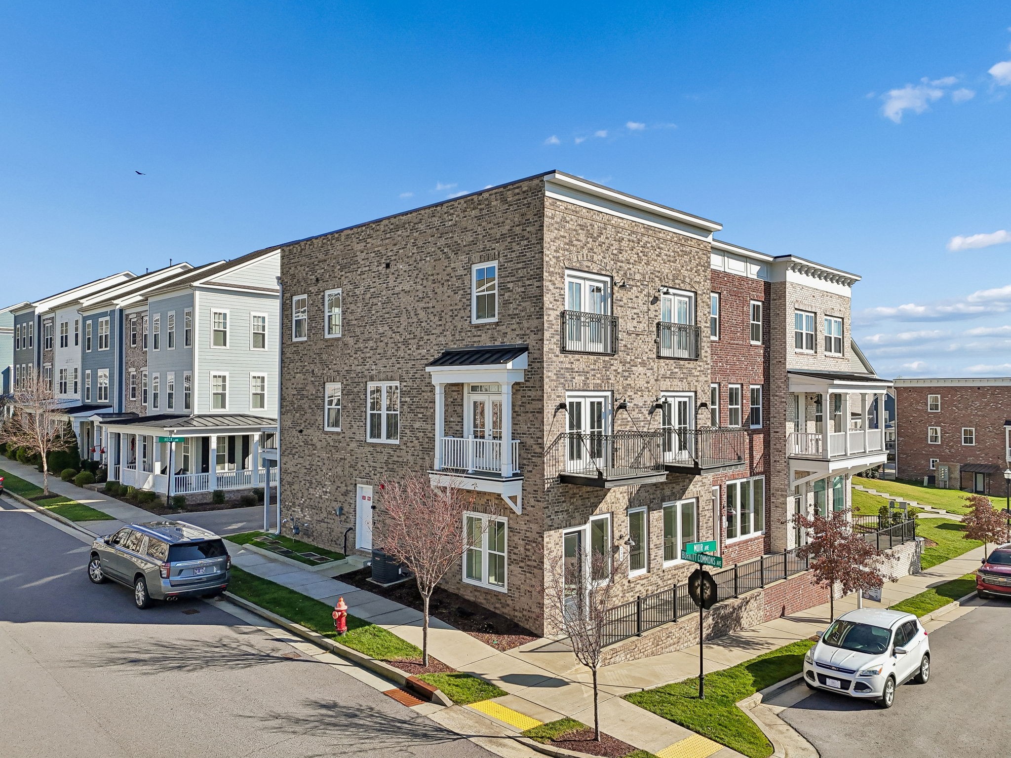 236 Muir Ave