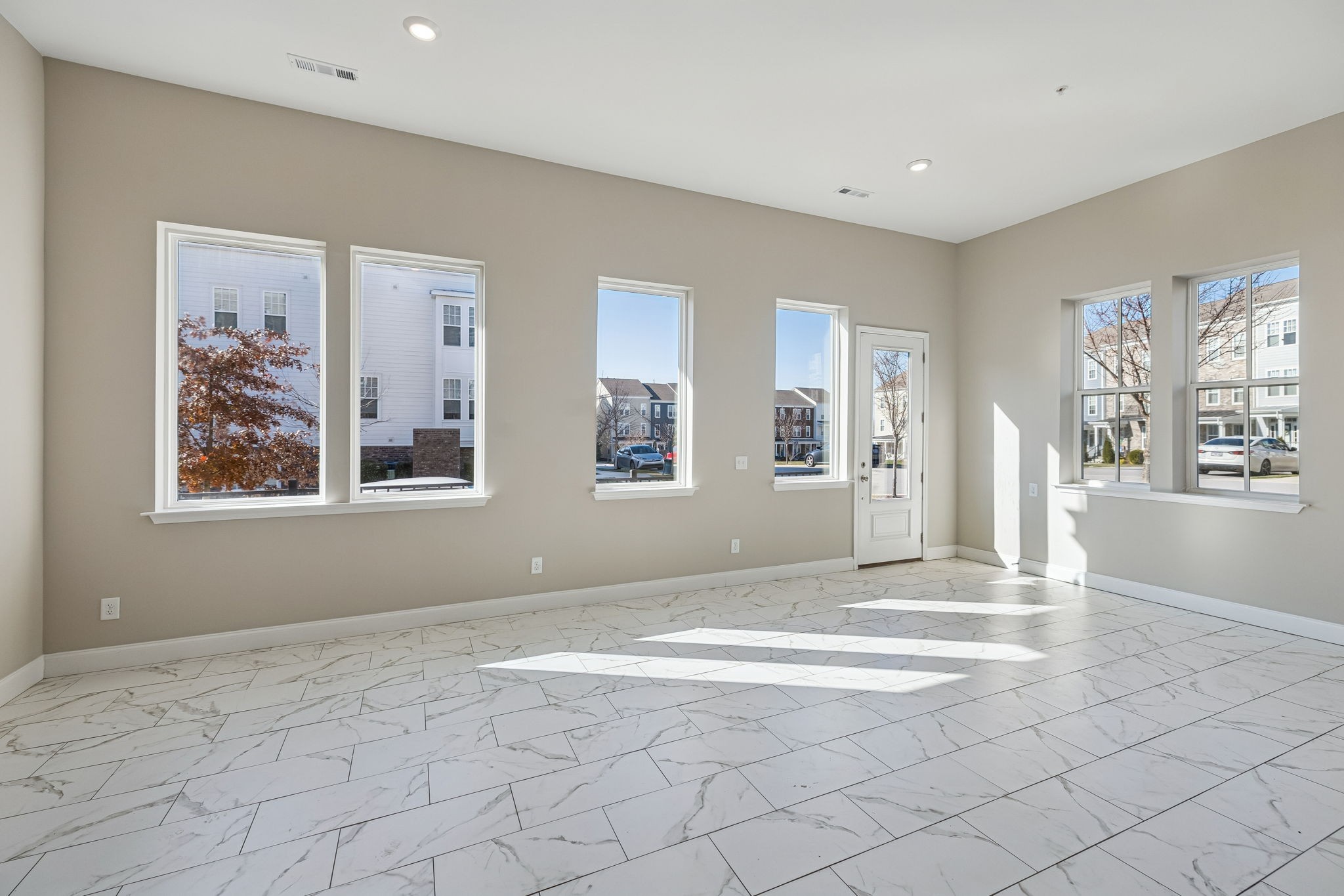236 Muir Ave