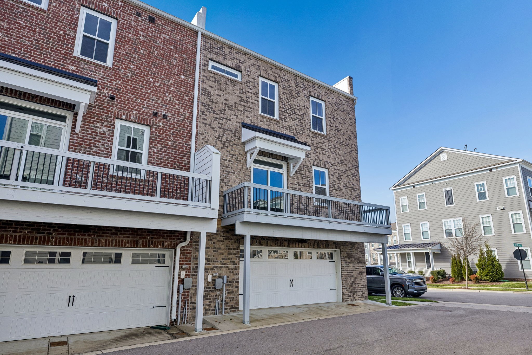 236 Muir Ave