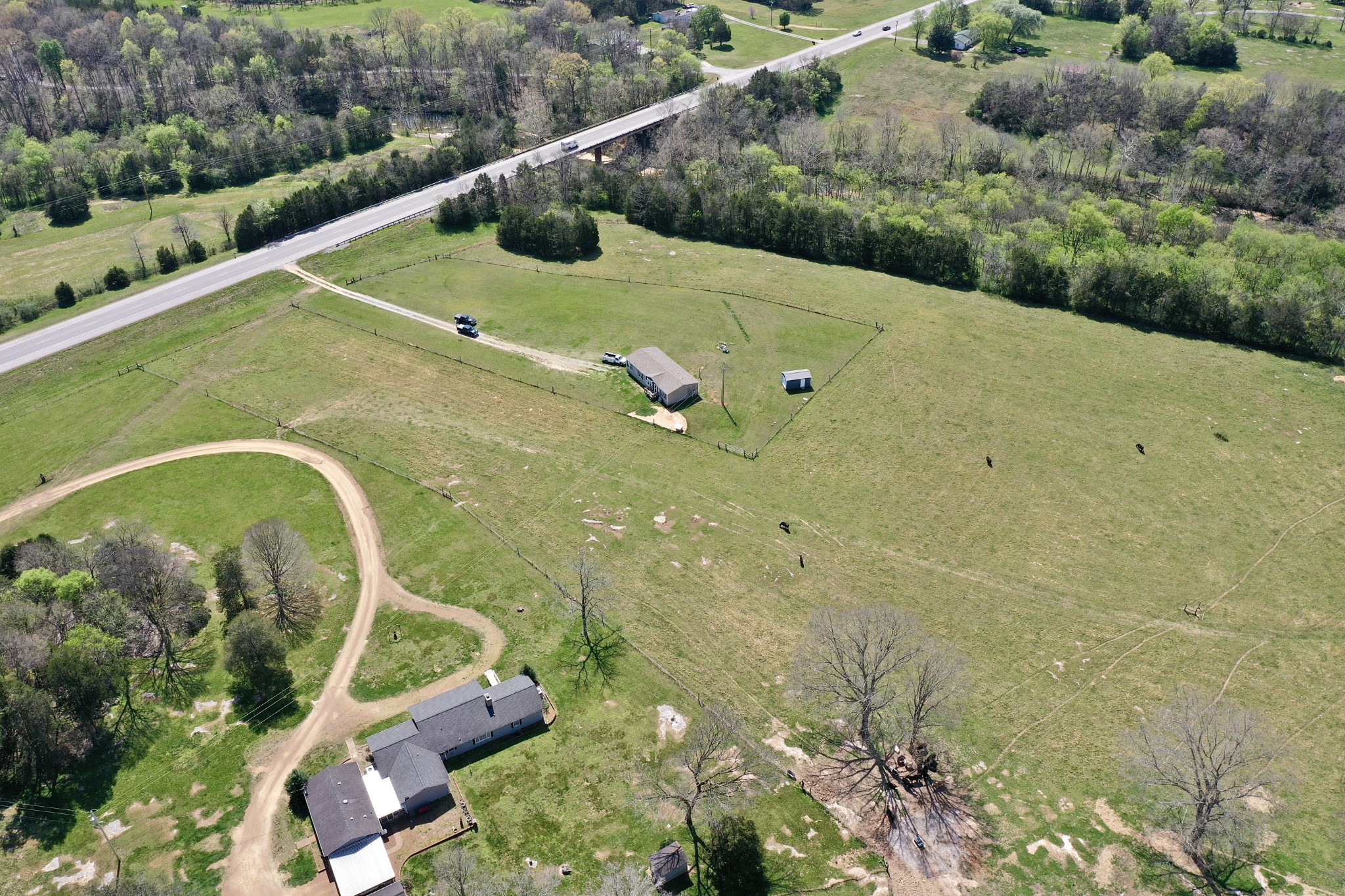 2089 Bear Creek Pike