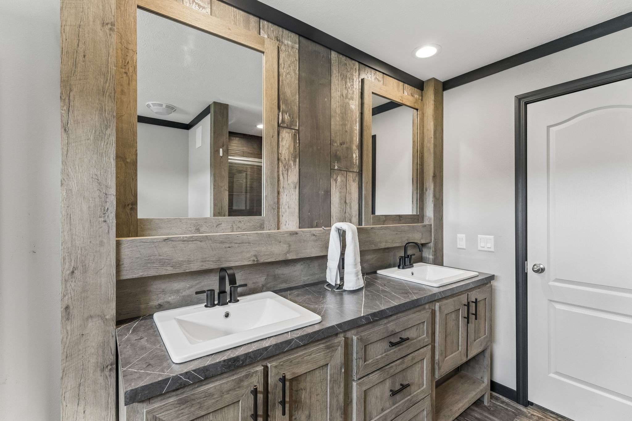 2089 Bear Creek Pike
