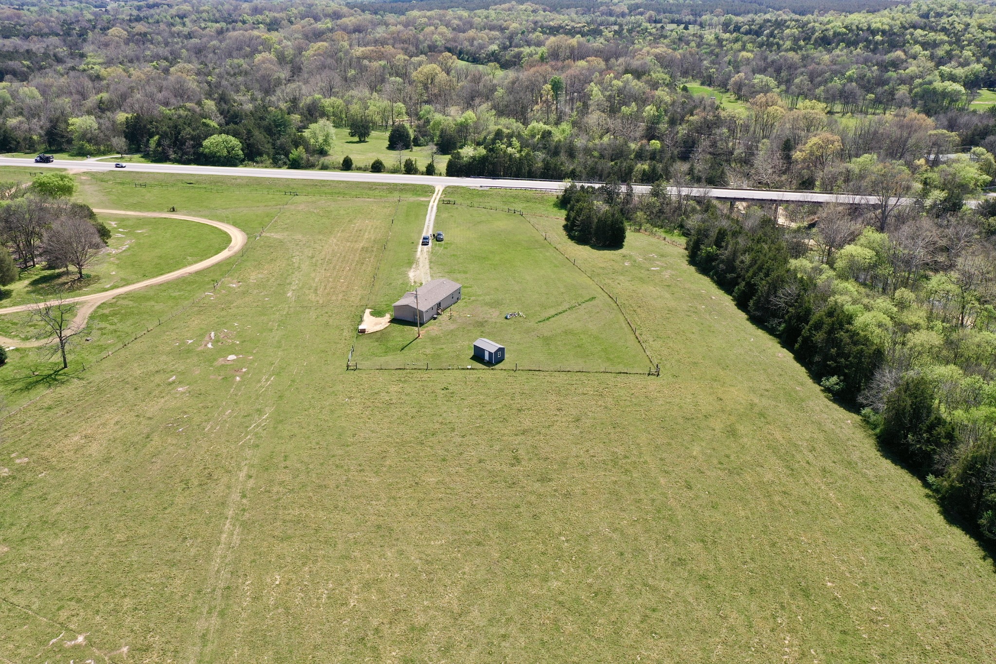 2089 Bear Creek Pike