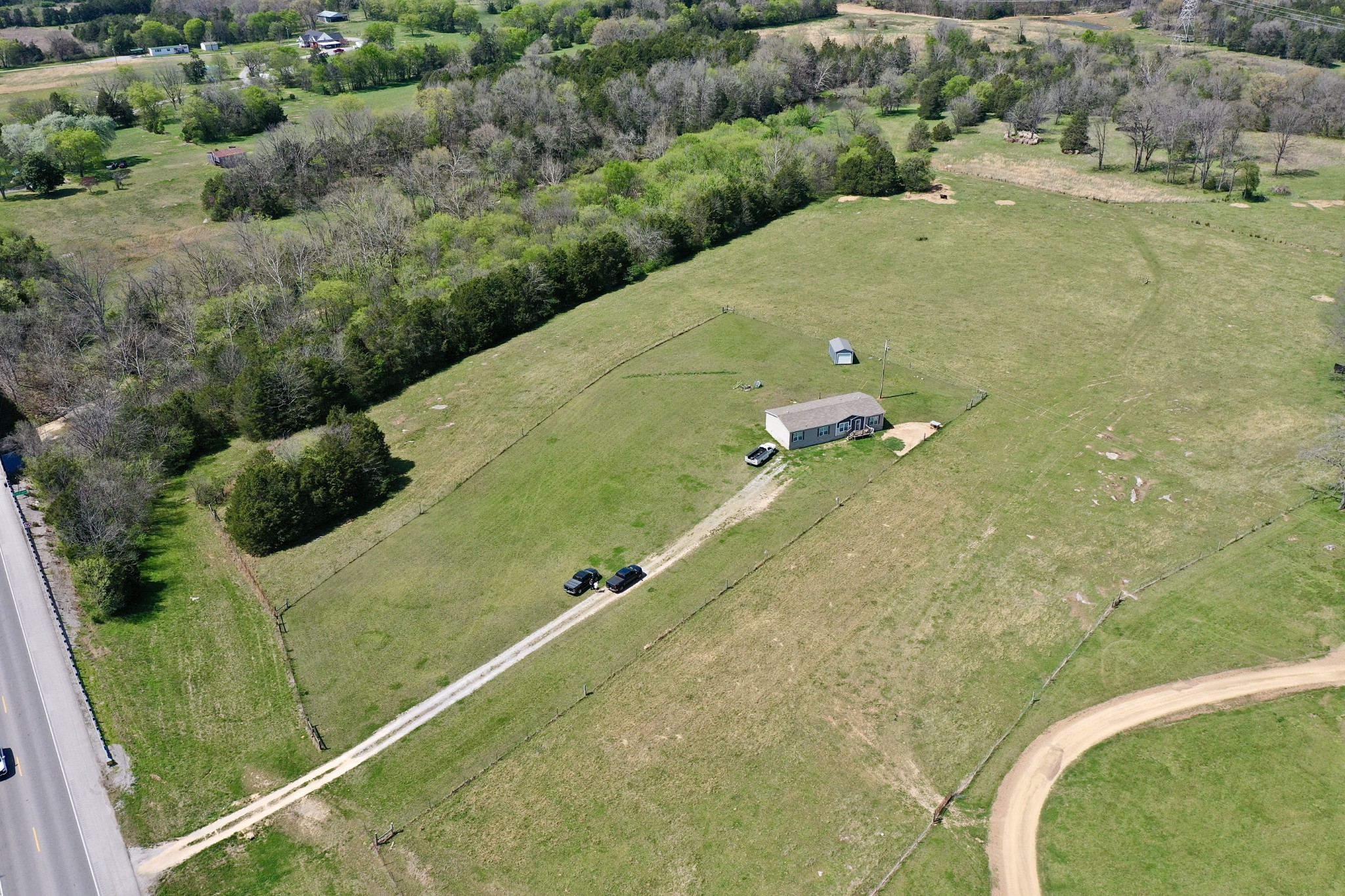 2089 Bear Creek Pike