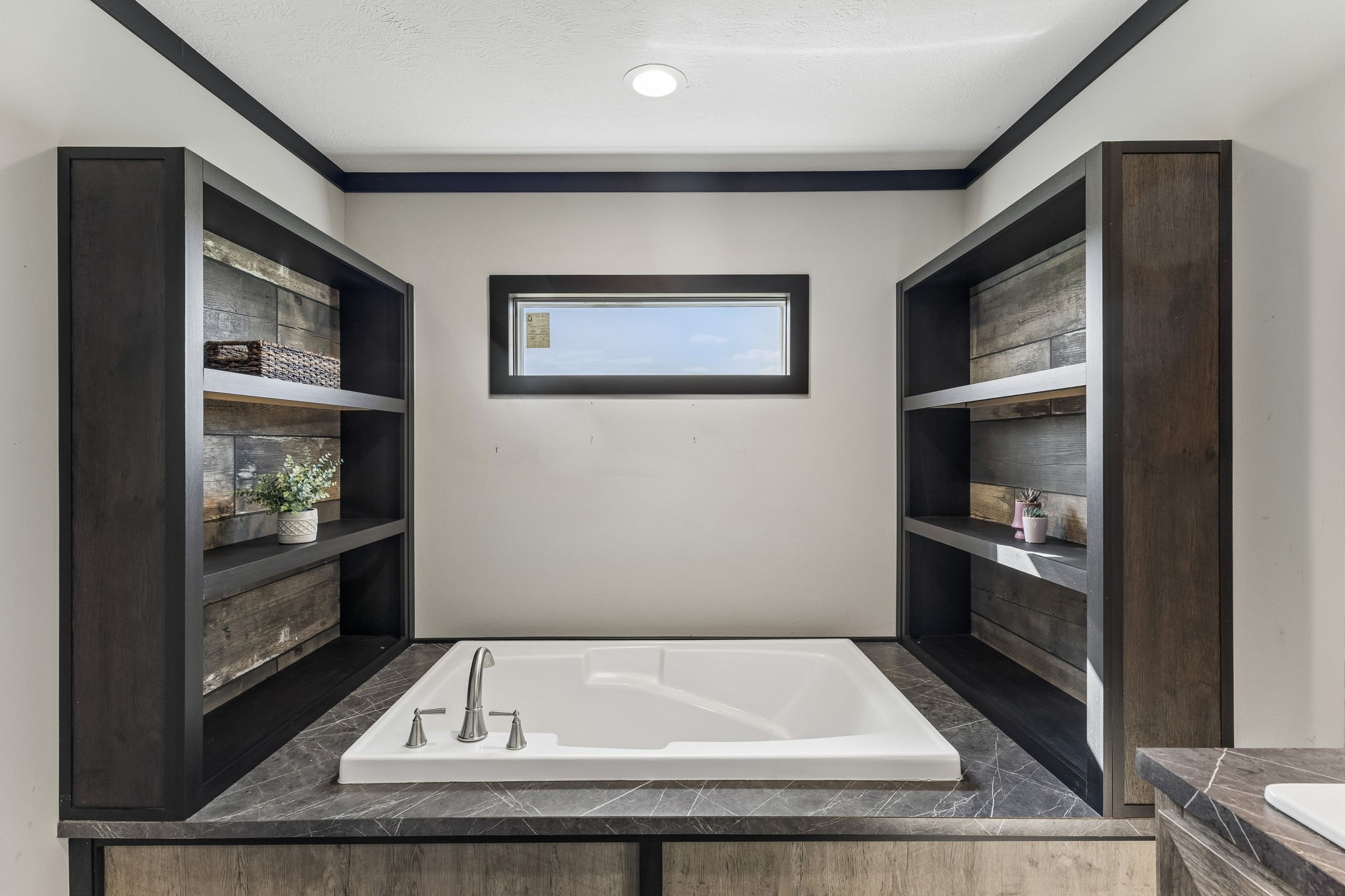 2089 Bear Creek Pike