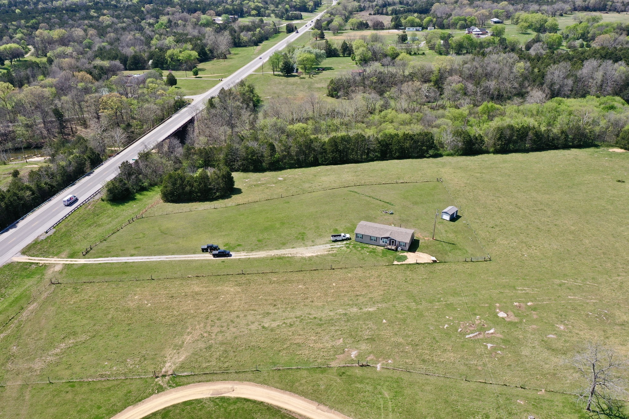 2089 Bear Creek Pike