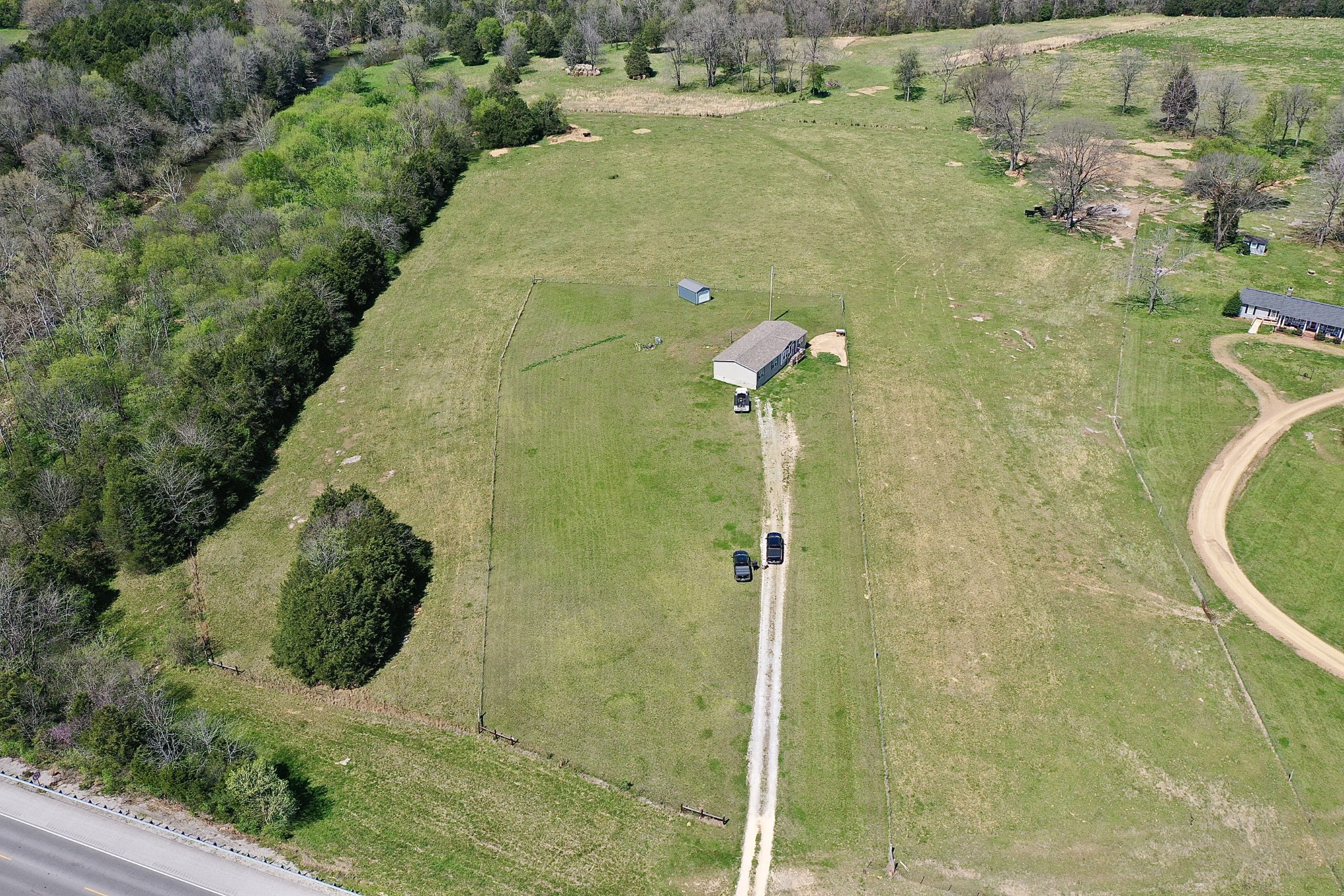 2089 Bear Creek Pike