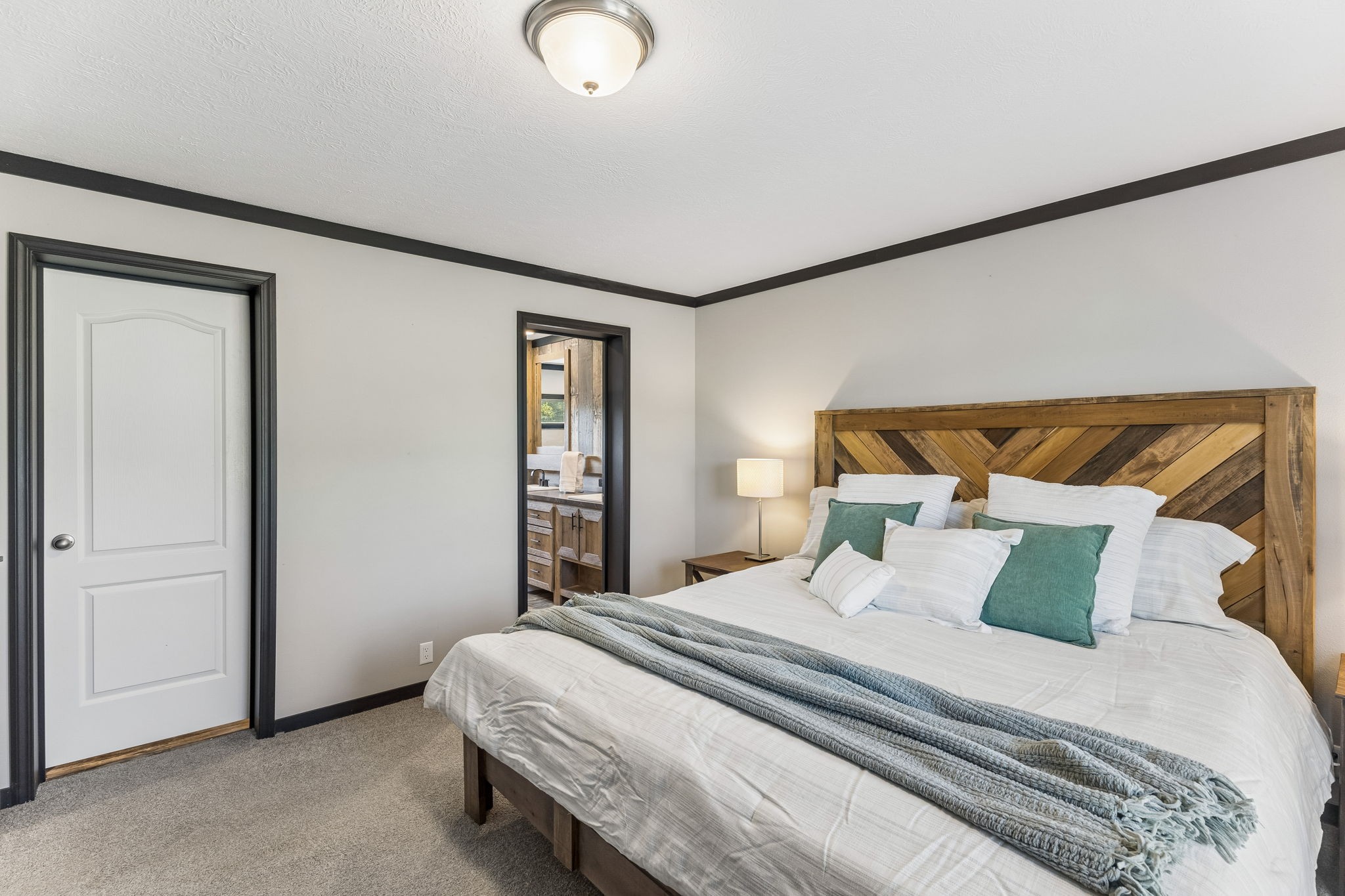 2089 Bear Creek Pike