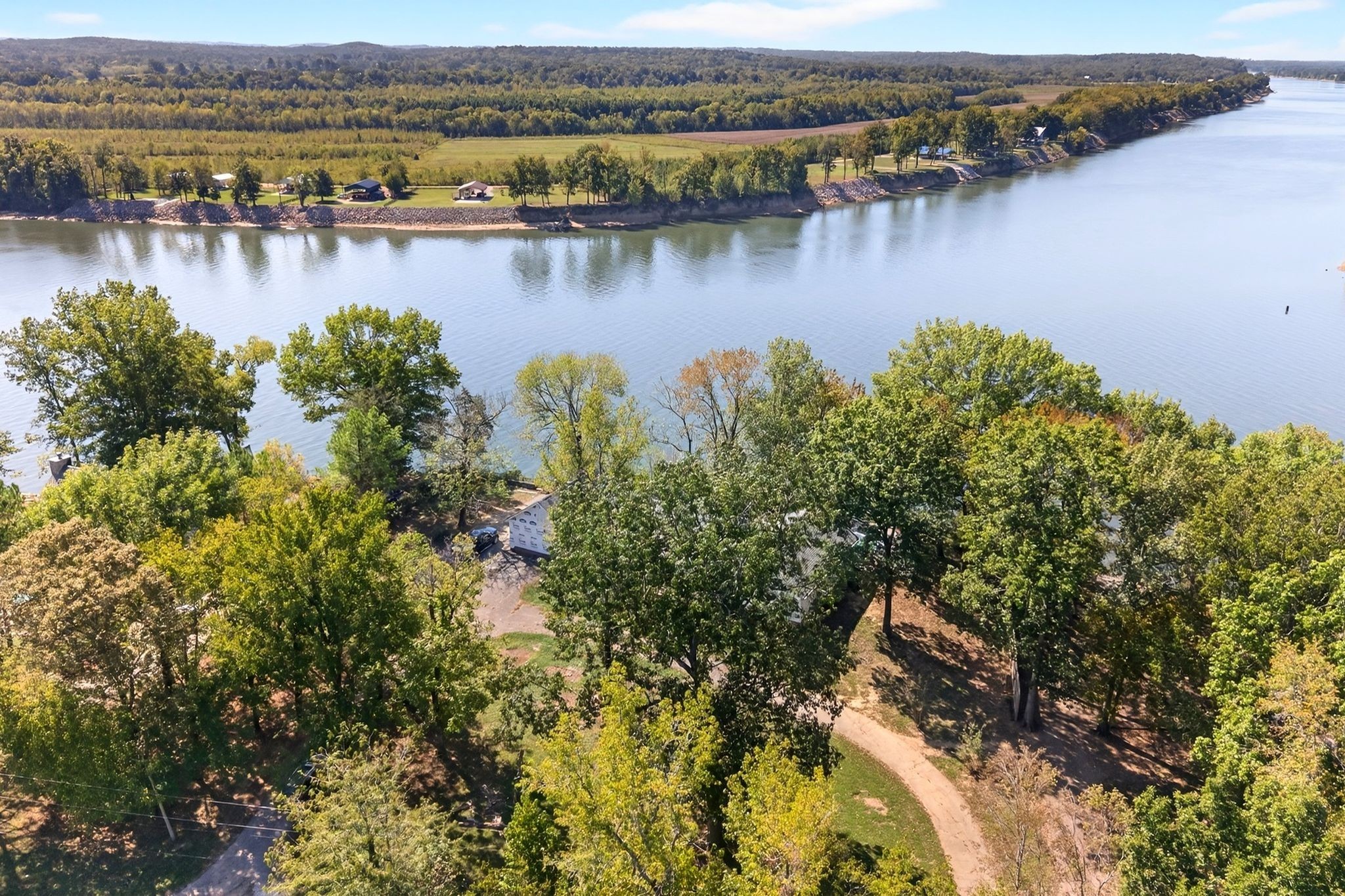 1295 Covenant Cove Ln