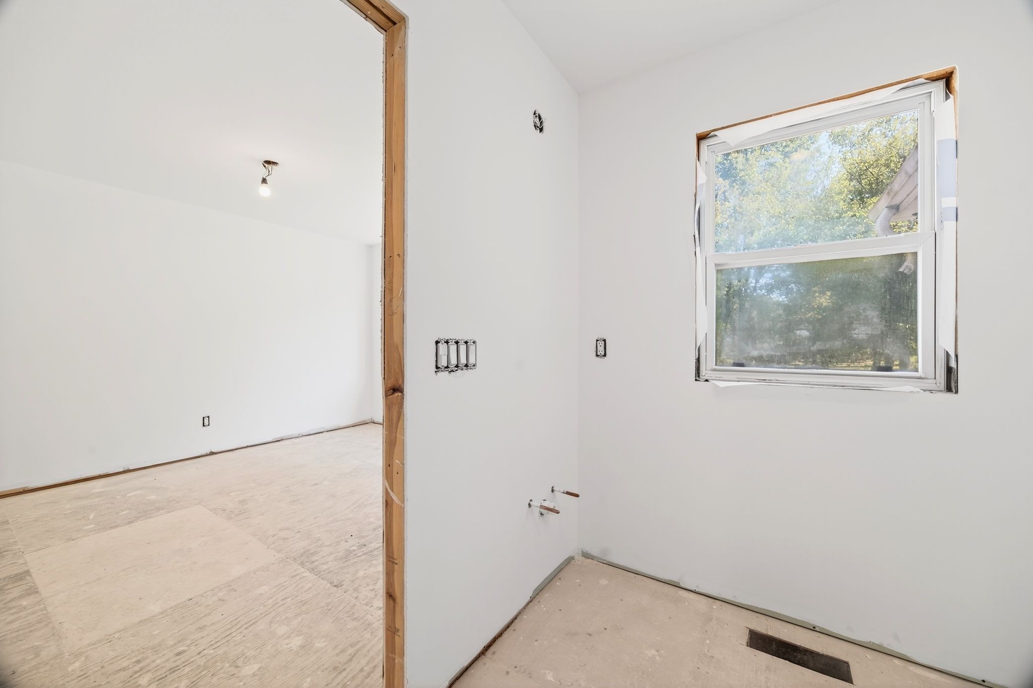 1295 Covenant Cove Ln