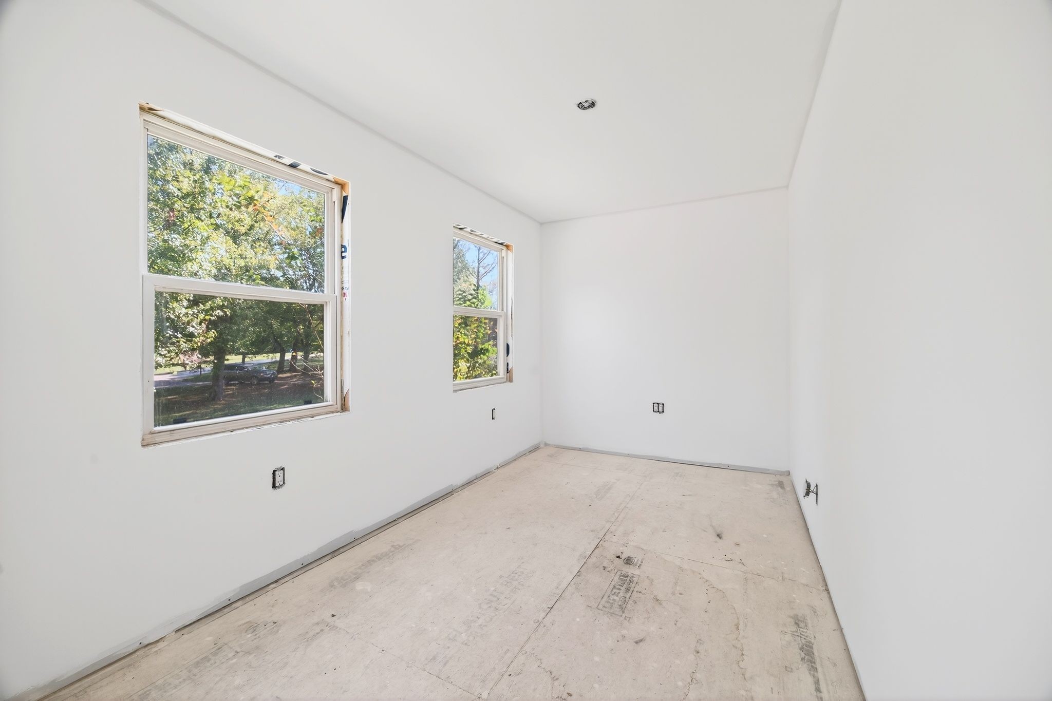 1295 Covenant Cove Ln