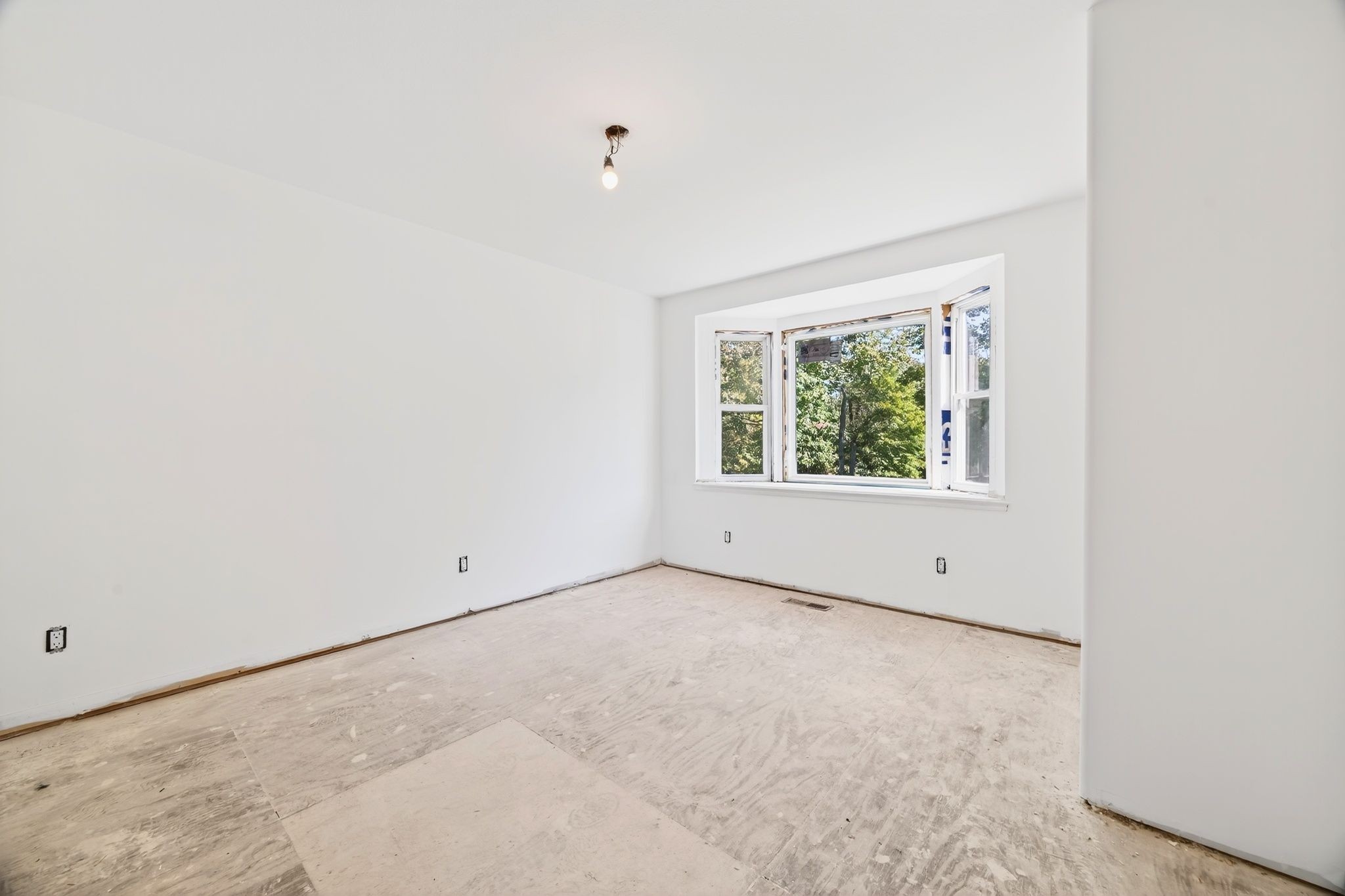 1295 Covenant Cove Ln
