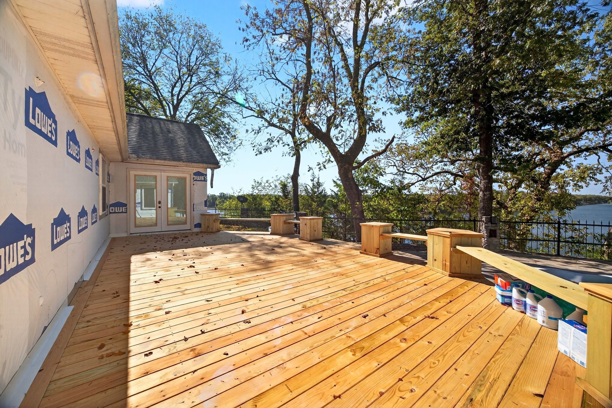 1295 Covenant Cove Ln