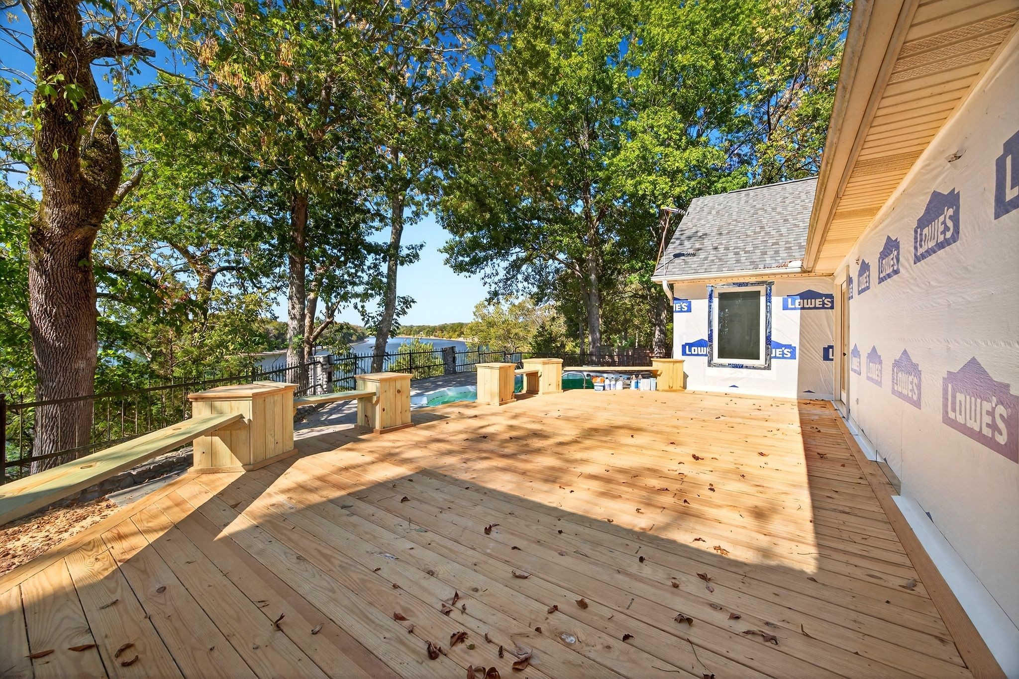 1295 Covenant Cove Ln