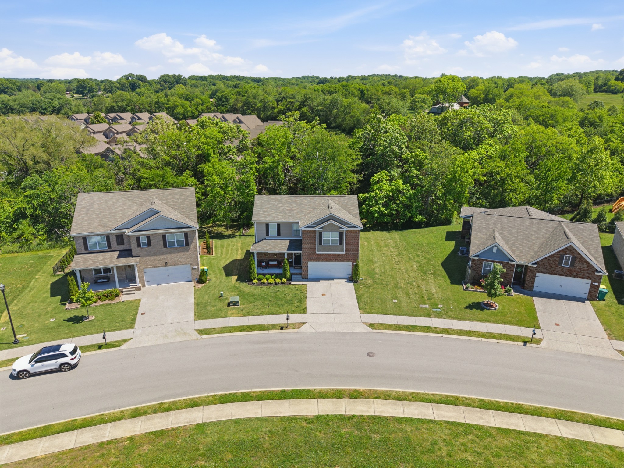7005 Belmont Dr