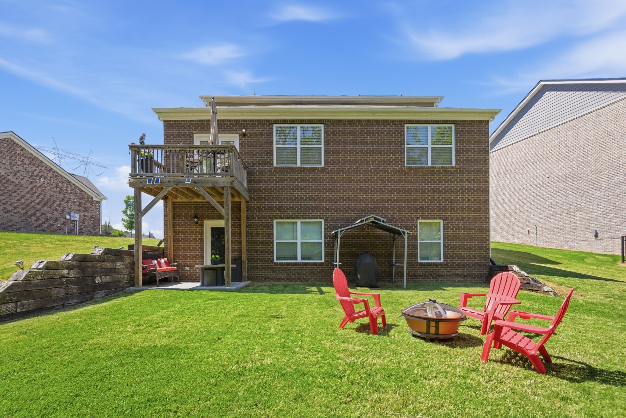 7005 Belmont Dr