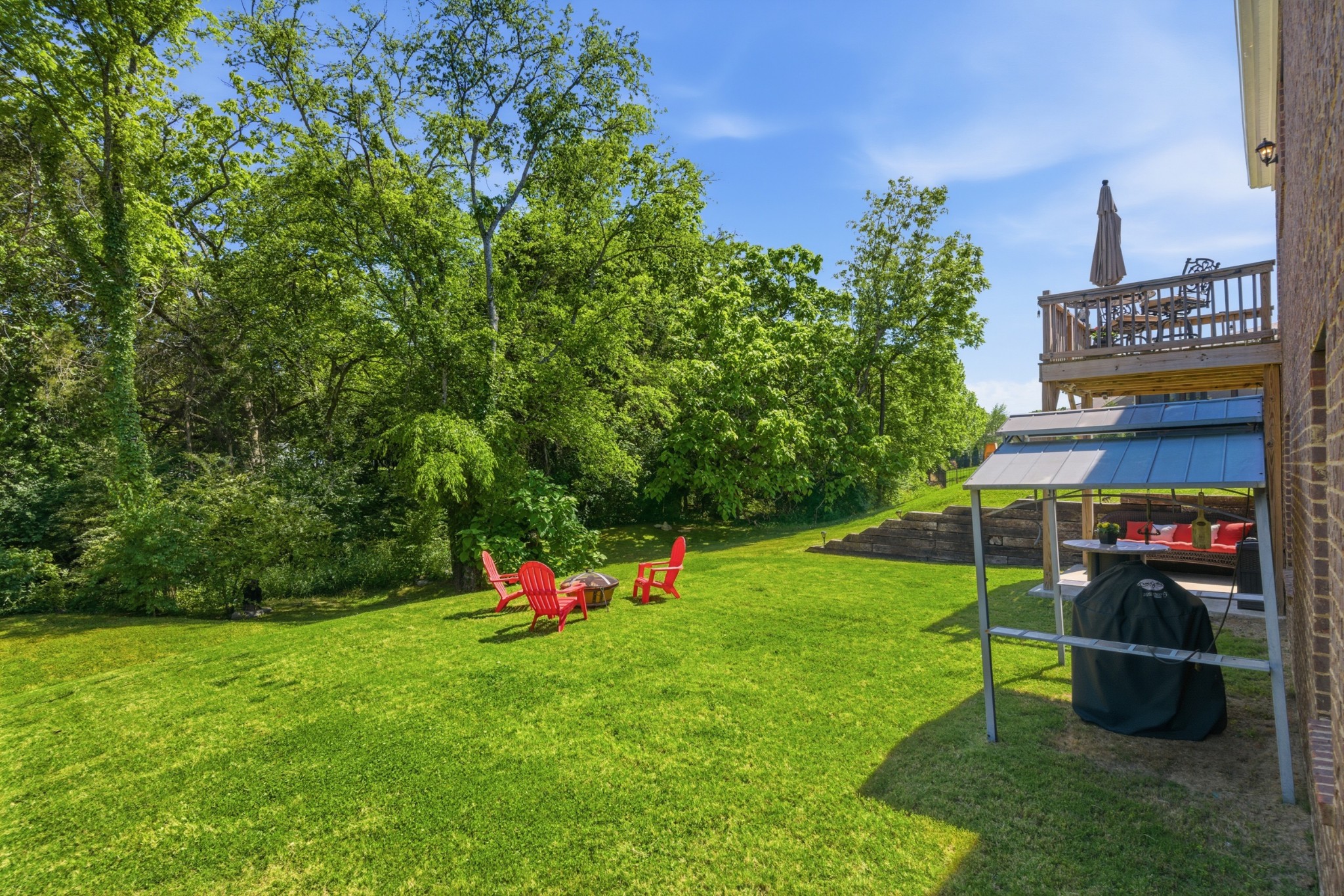 7005 Belmont Dr