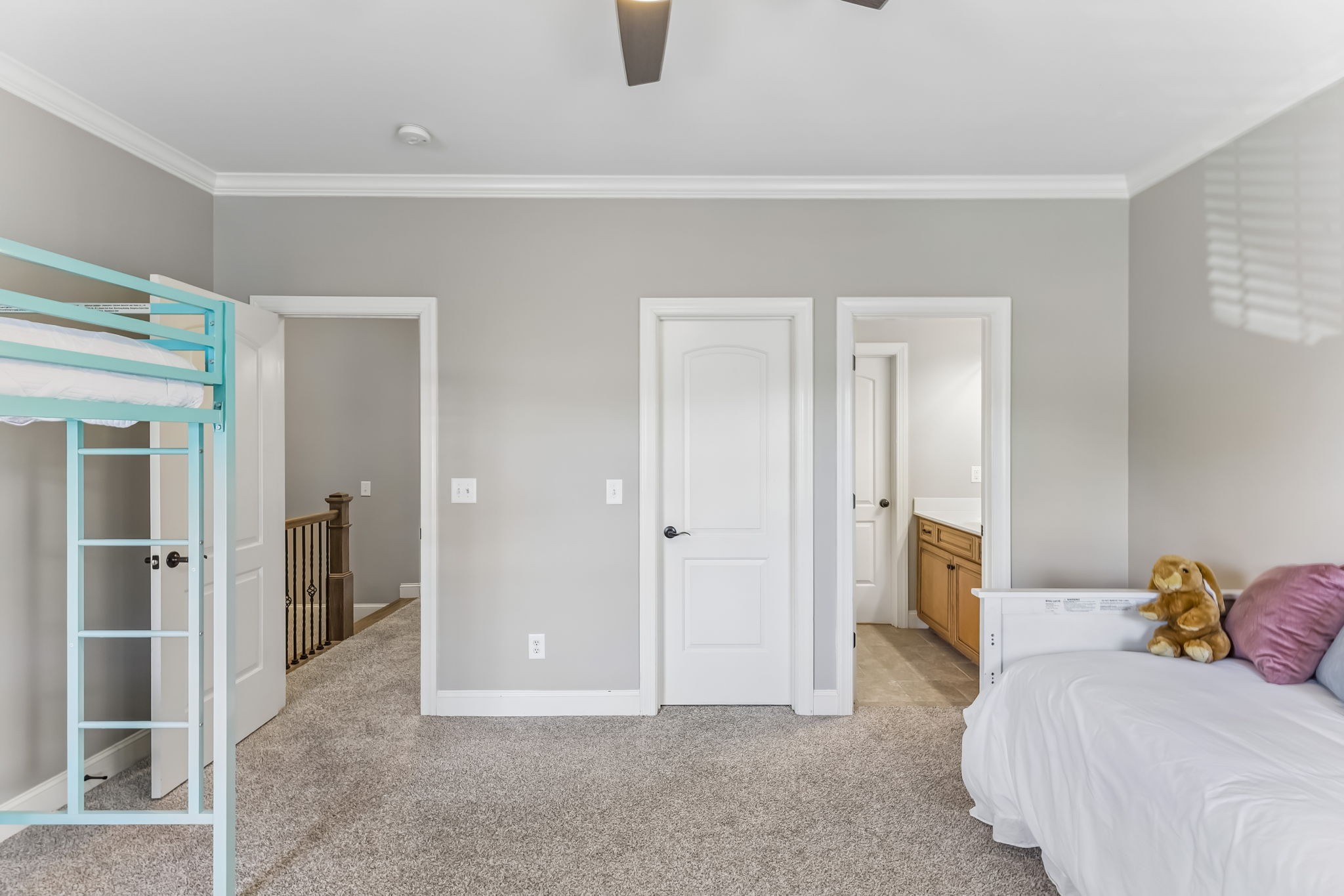 1039 Alice Springs Cir