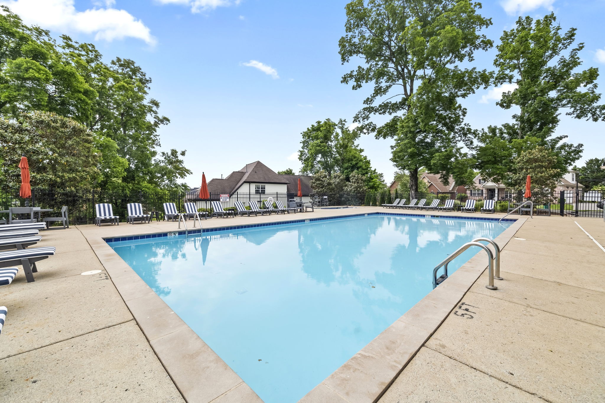 1039 Alice Springs Cir