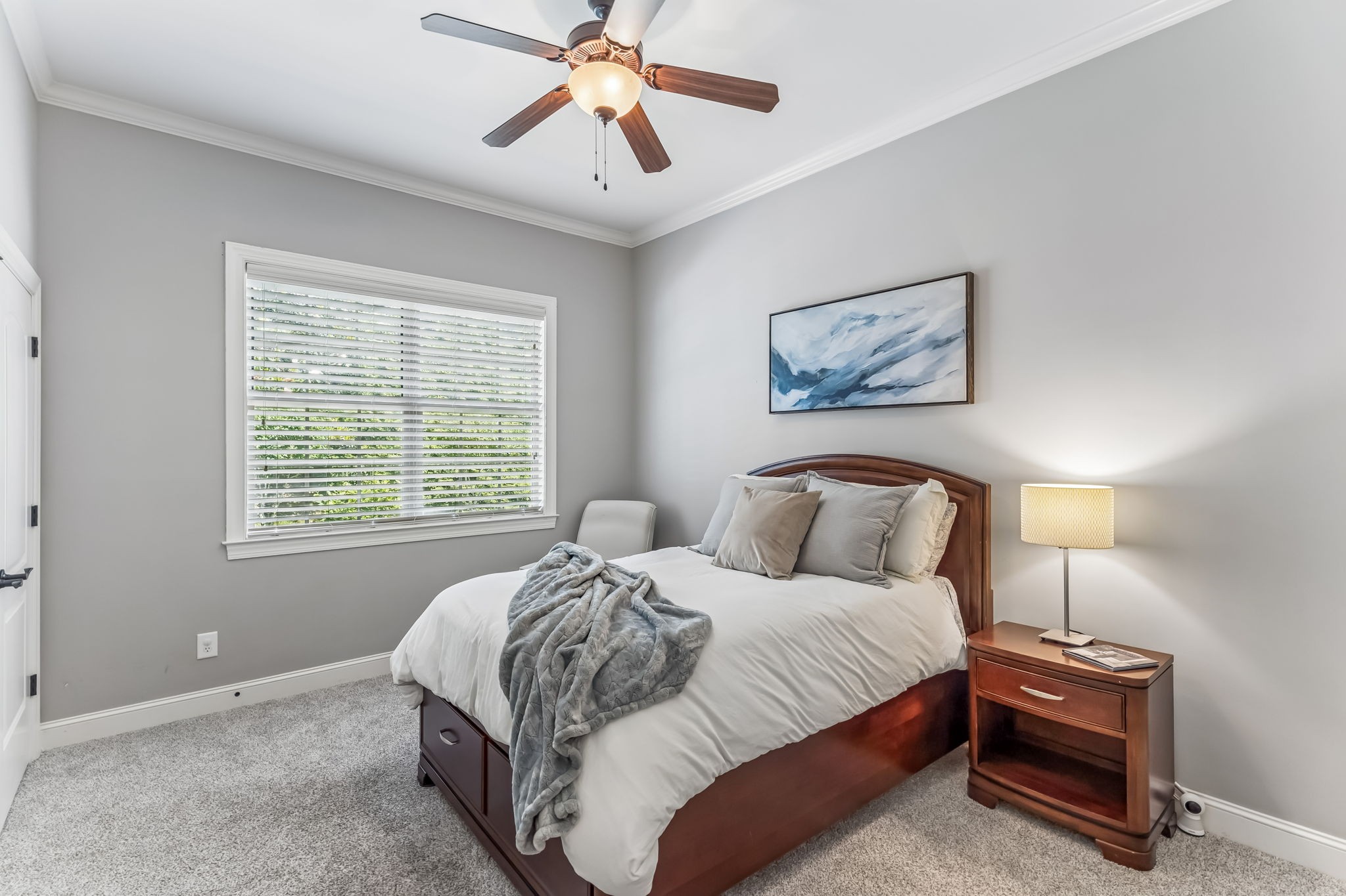 1039 Alice Springs Cir