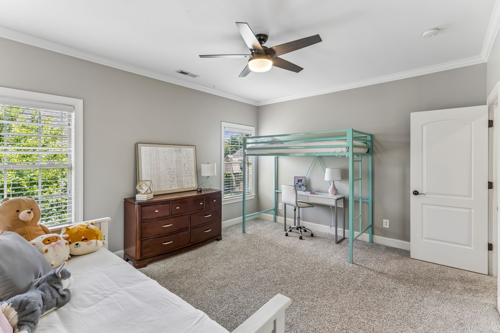 1039 Alice Springs Cir