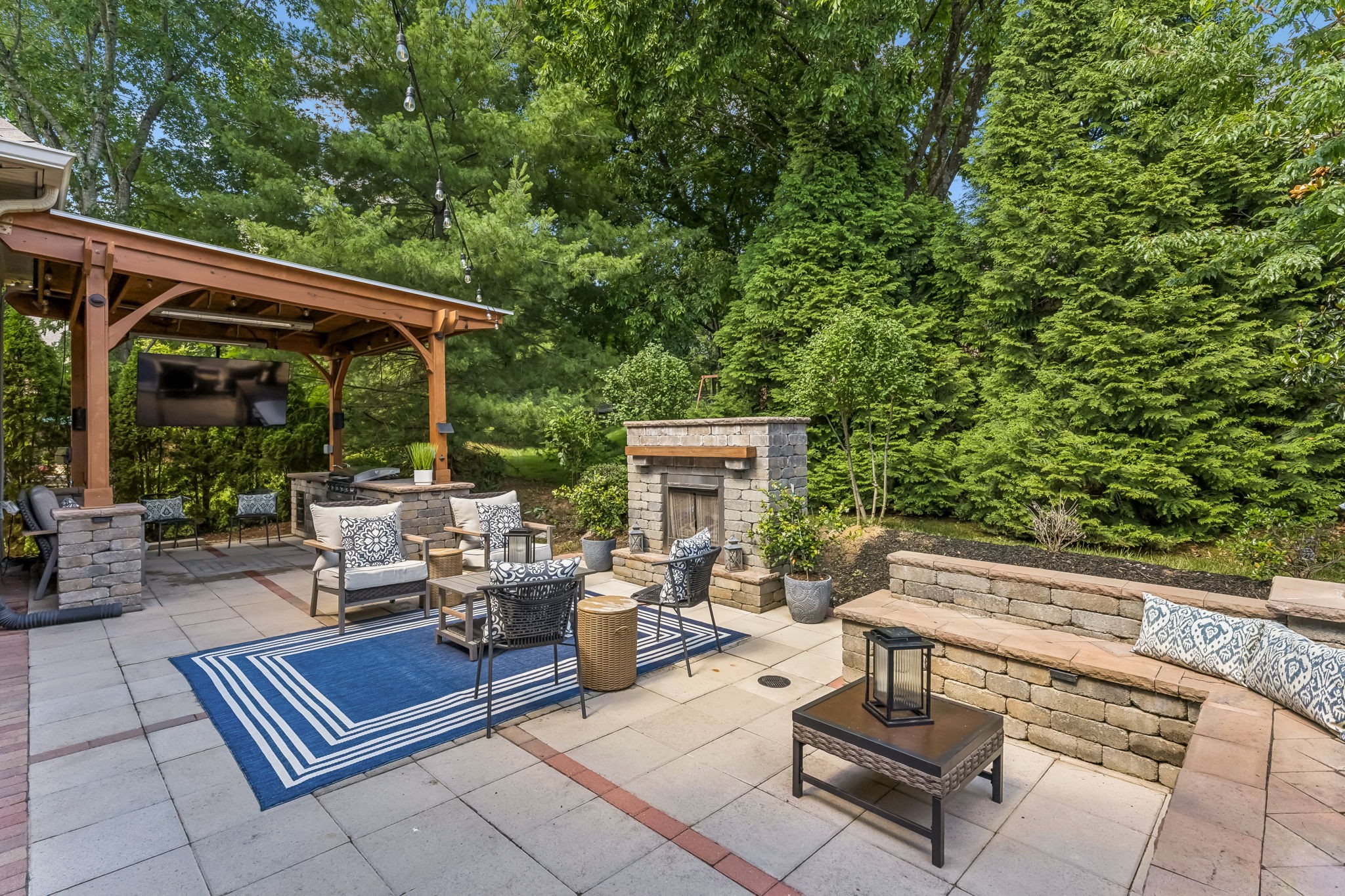 1039 Alice Springs Cir