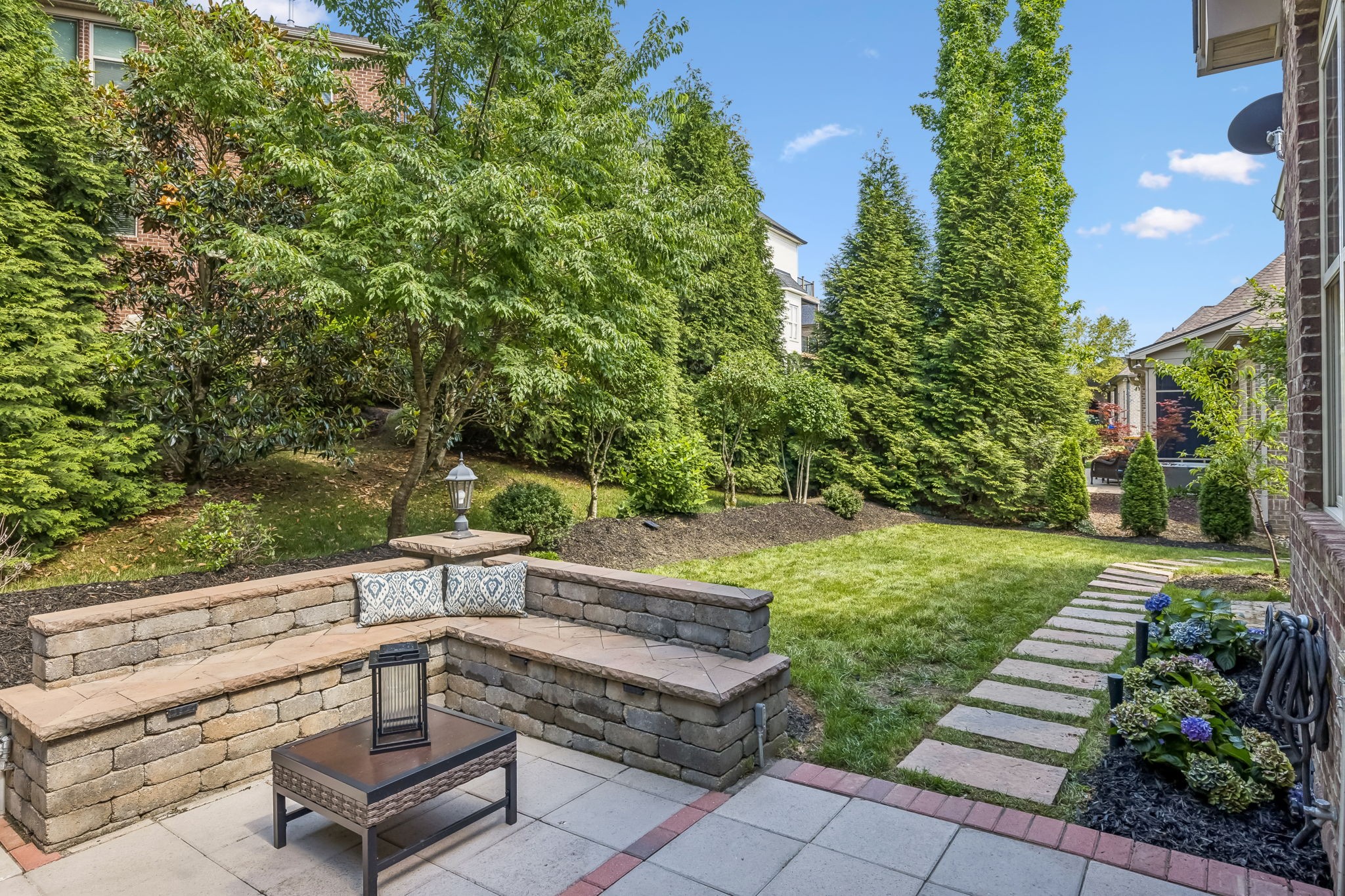 1039 Alice Springs Cir