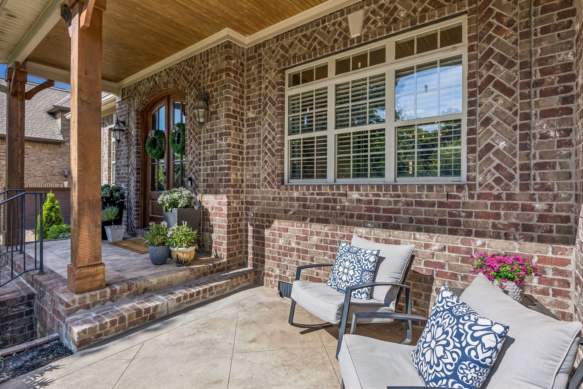 1039 Alice Springs Cir