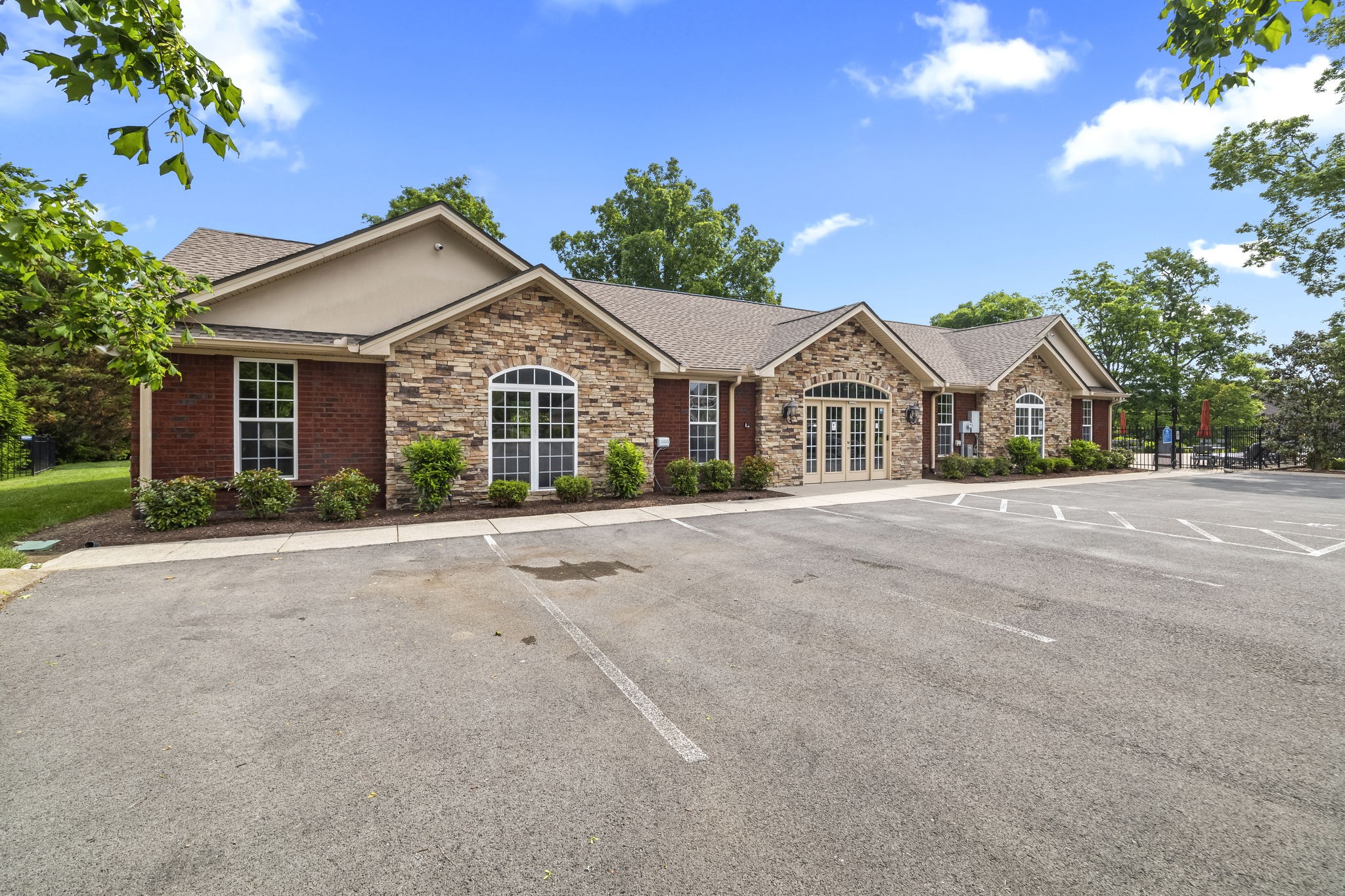 1039 Alice Springs Cir