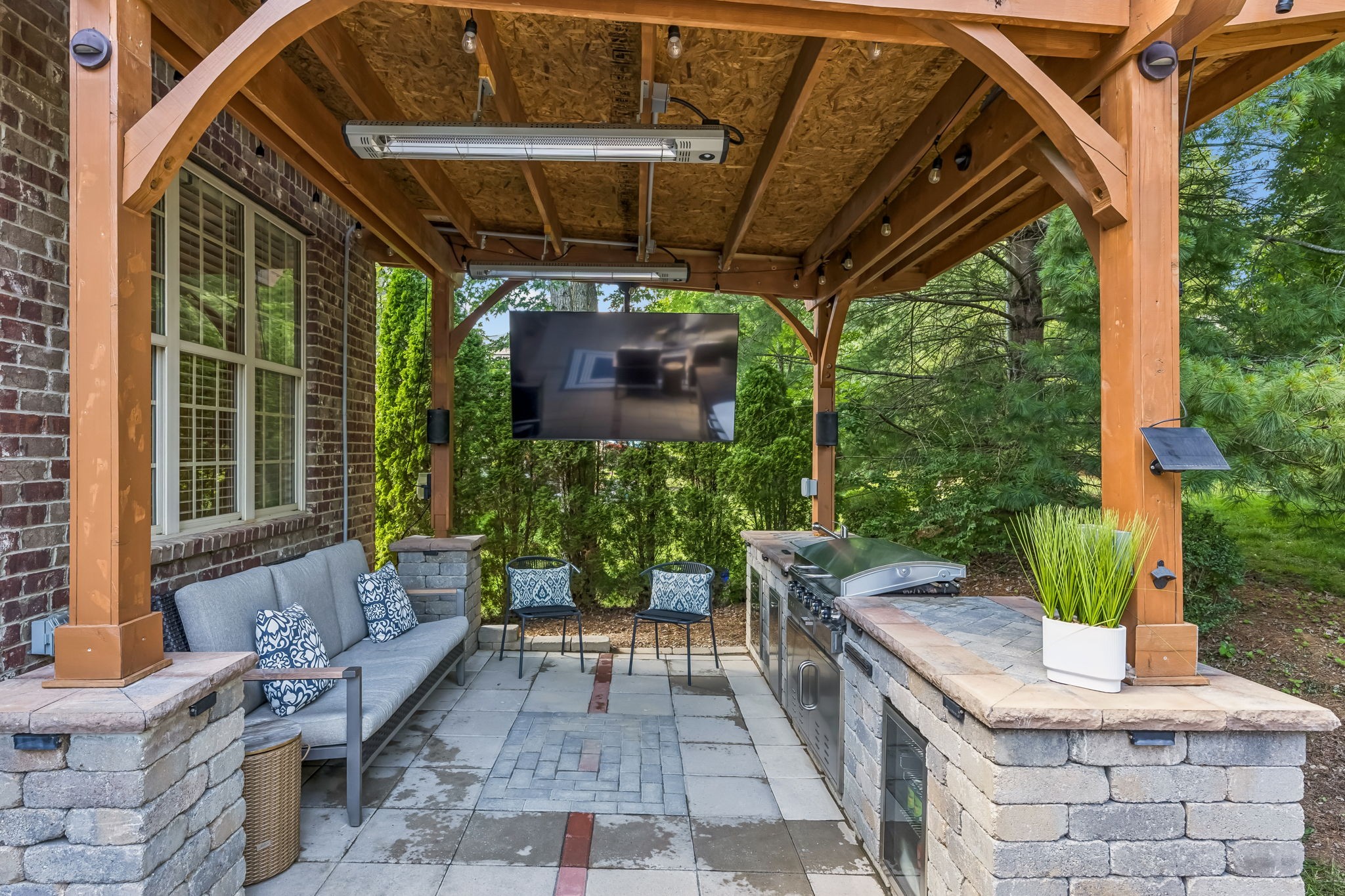 1039 Alice Springs Cir