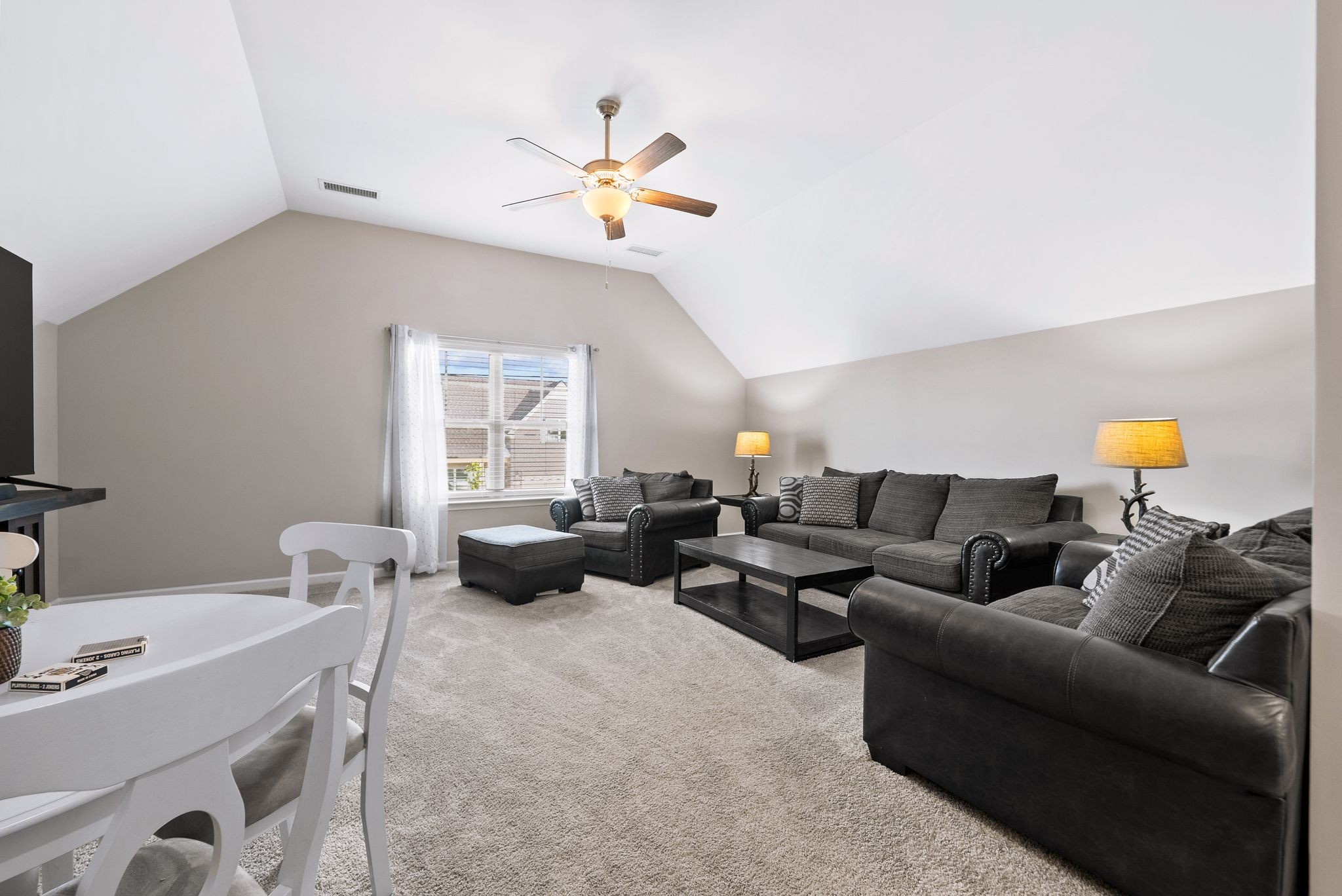 262 Thorpe Dr
