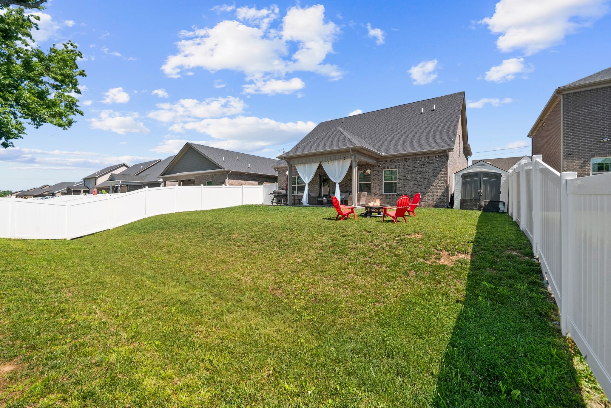 262 Thorpe Dr