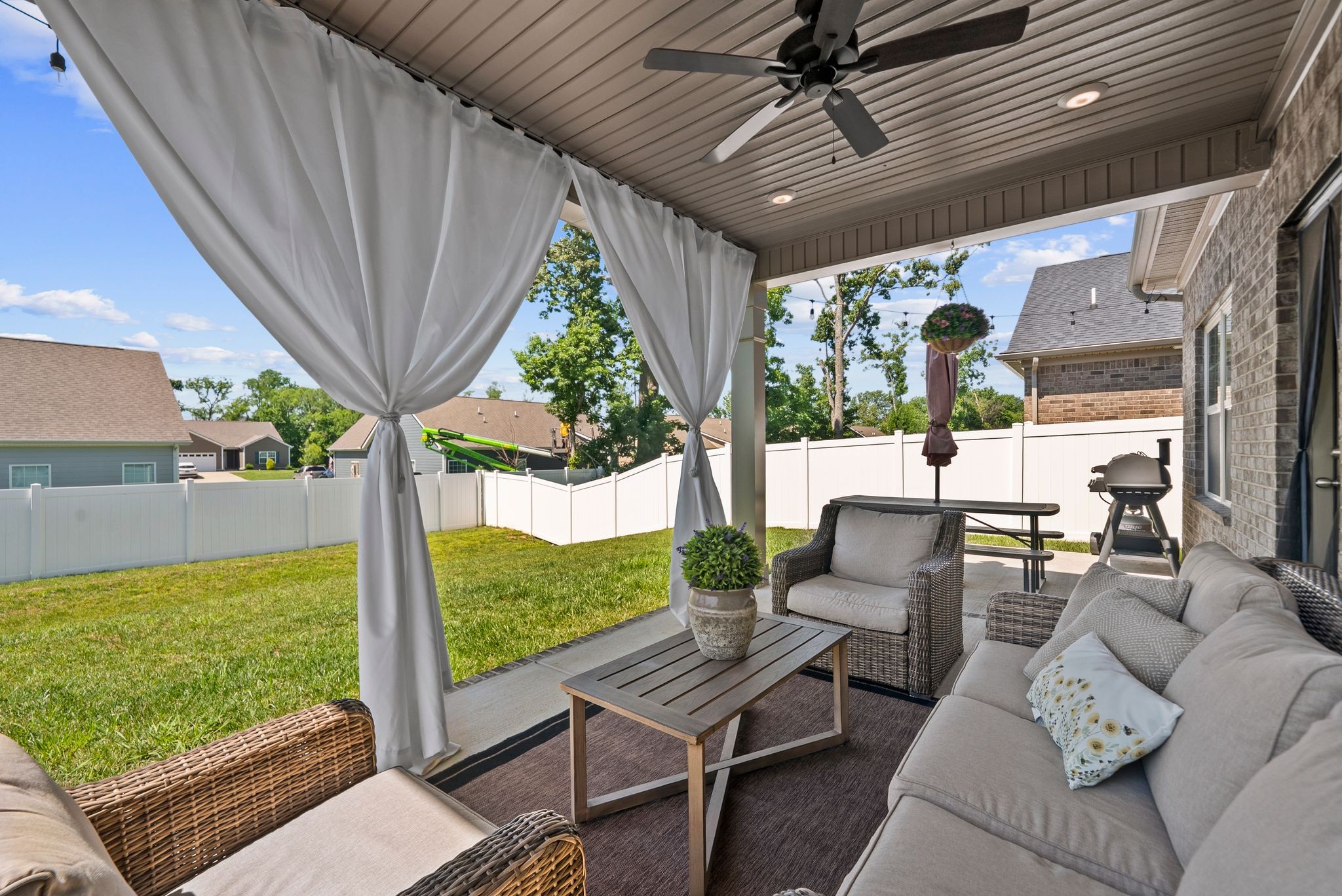 262 Thorpe Dr