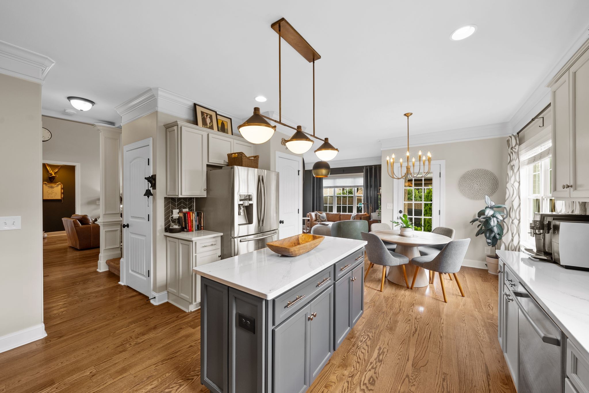 3080 Sakari Cir