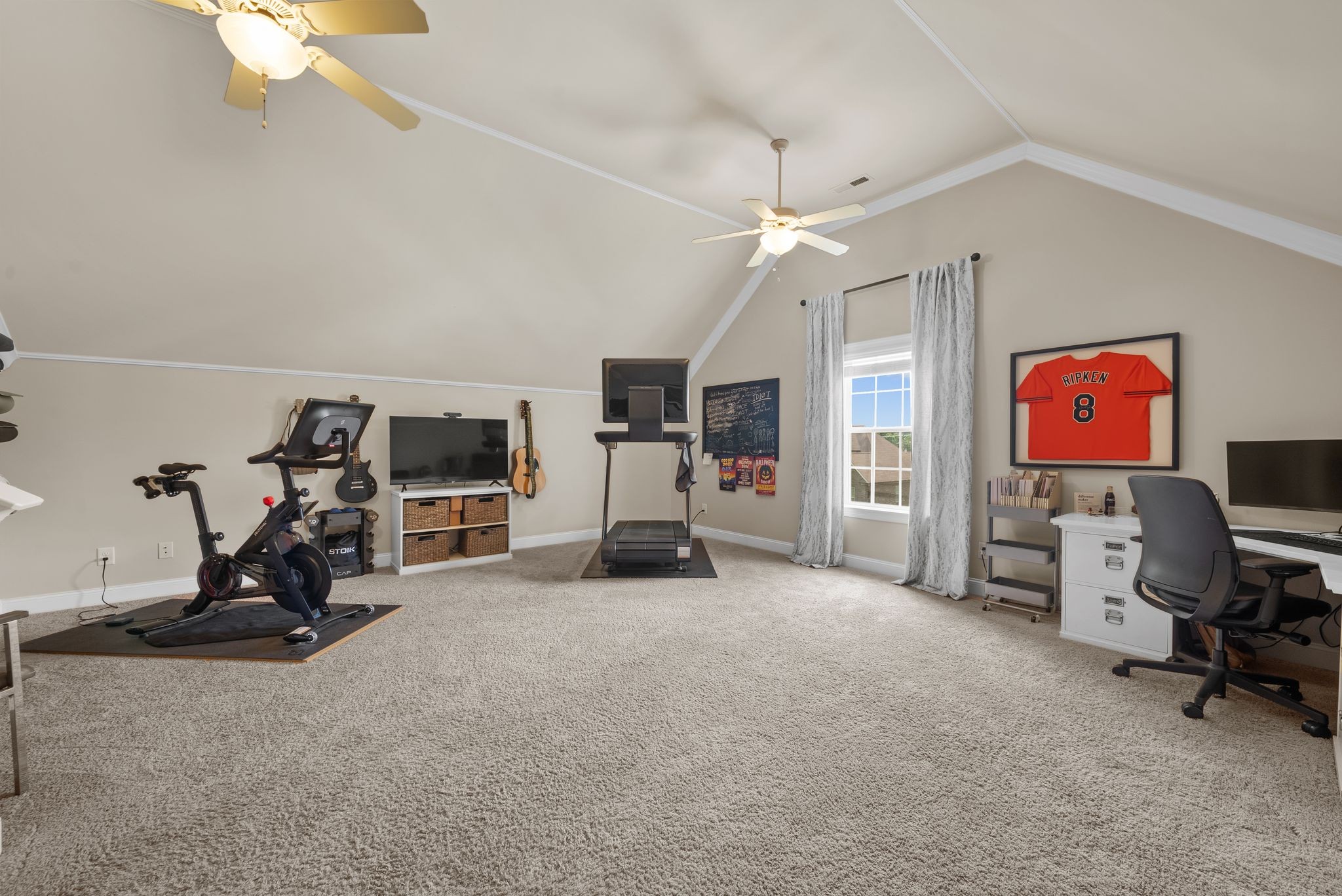 3080 Sakari Cir