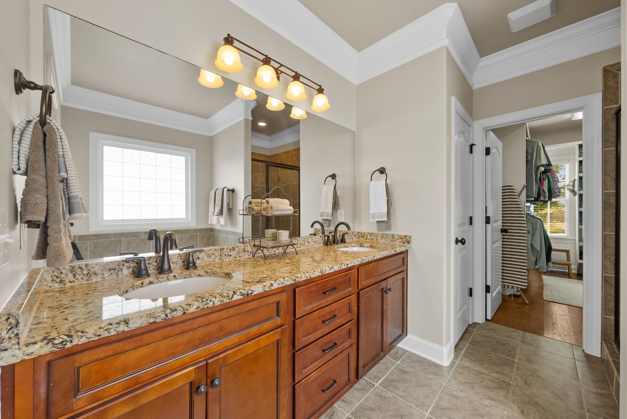3080 Sakari Cir