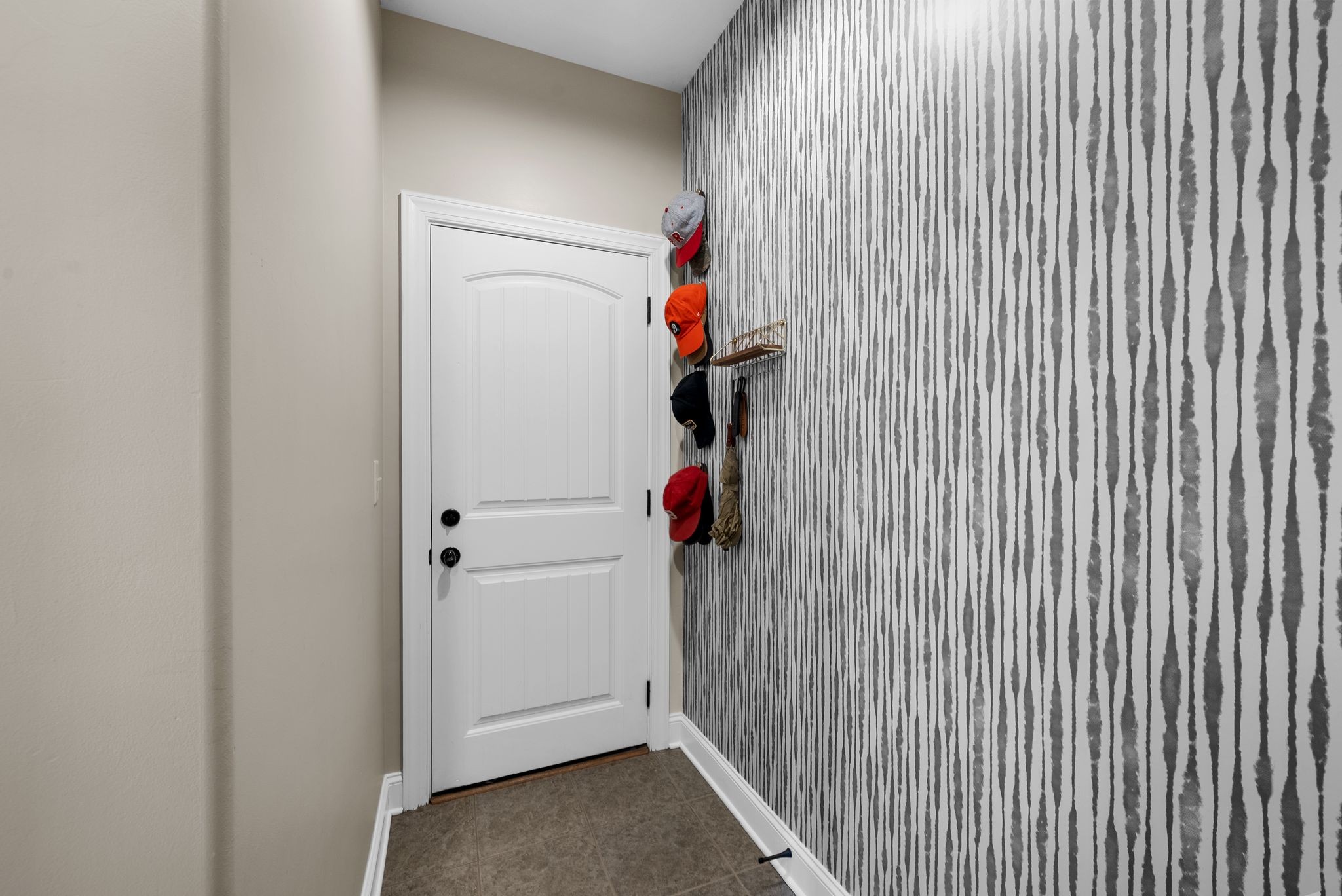3080 Sakari Cir