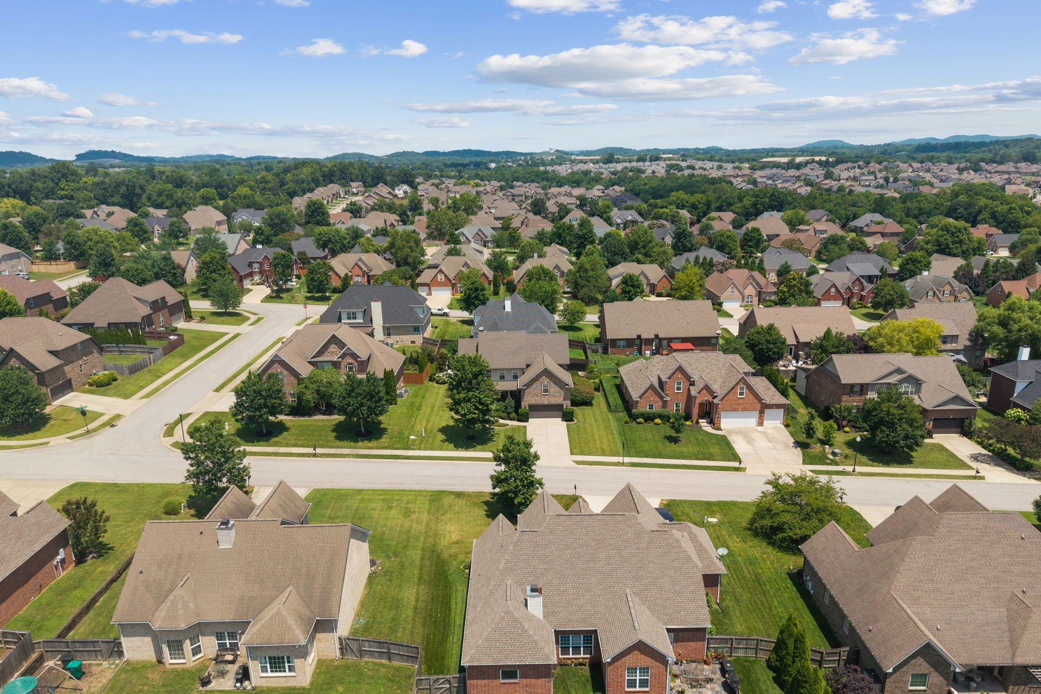 3080 Sakari Cir