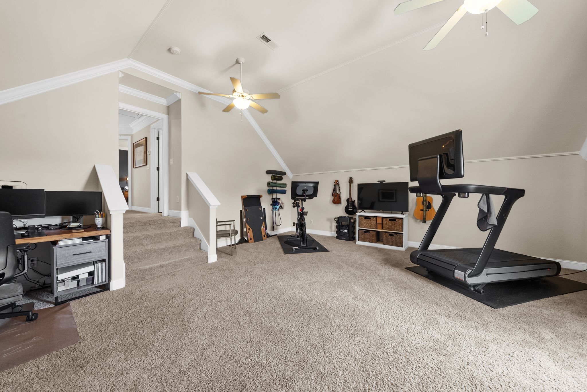3080 Sakari Cir
