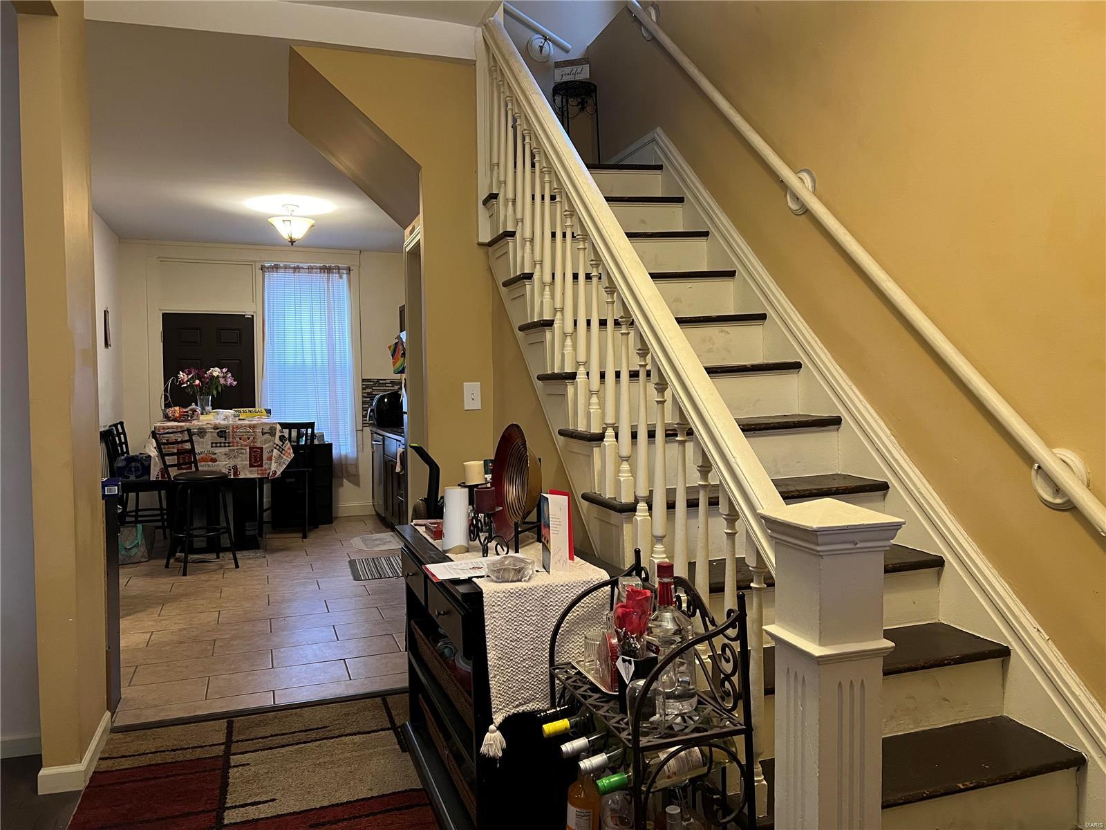 4527 Varrelmann Avenue