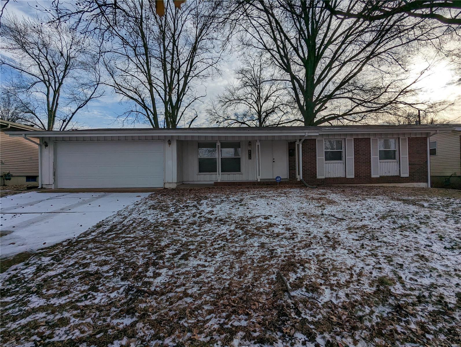 8412 Bridle Spur Drive