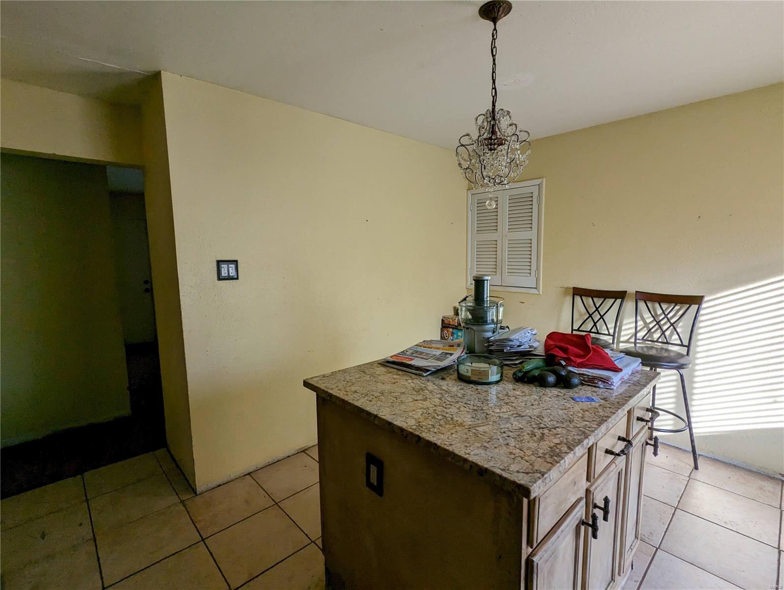 8412 Bridle Spur Drive