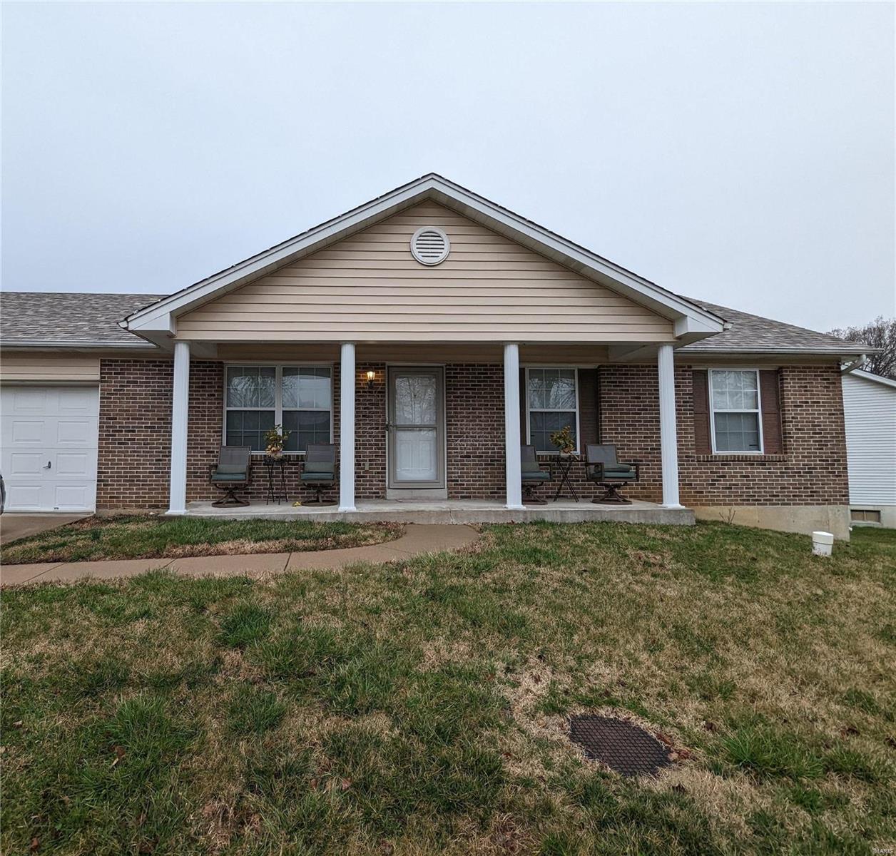 15 Trampe Hills Drive