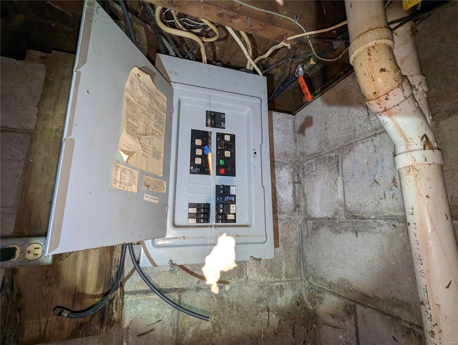 1502 Bradford Avenue