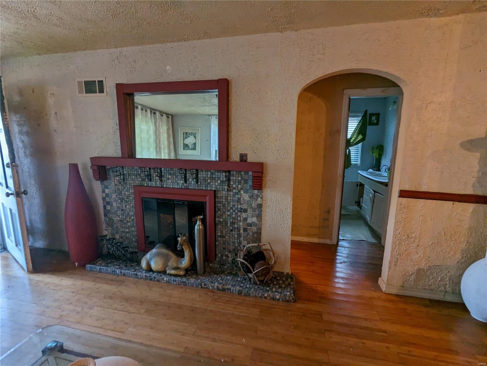 1502 Bradford Avenue