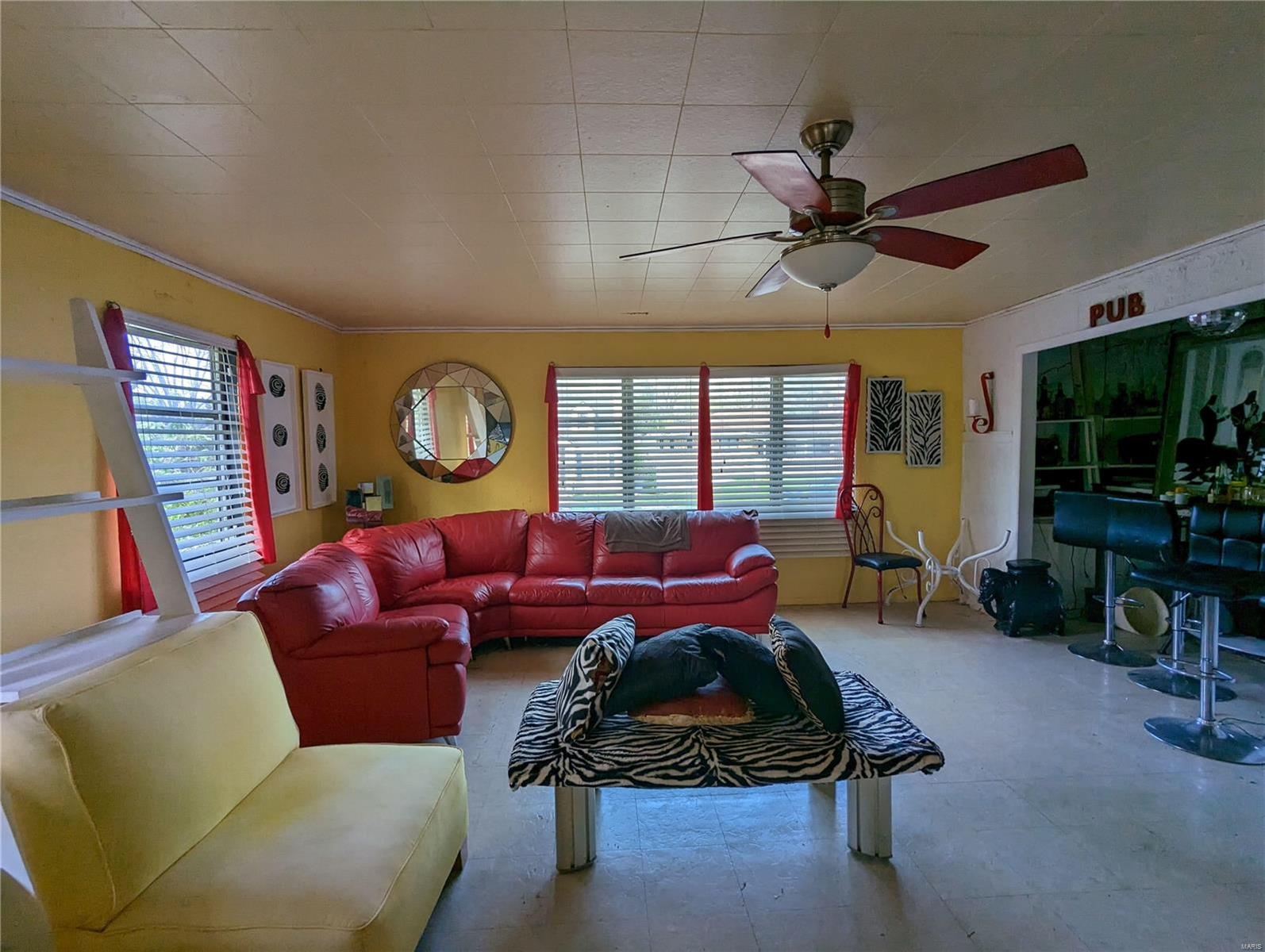 1502 Bradford Avenue