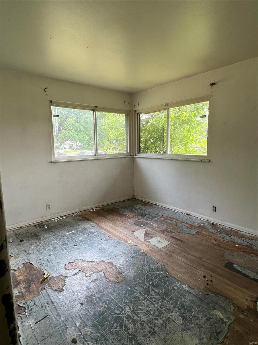 10126 Edgefield Drive