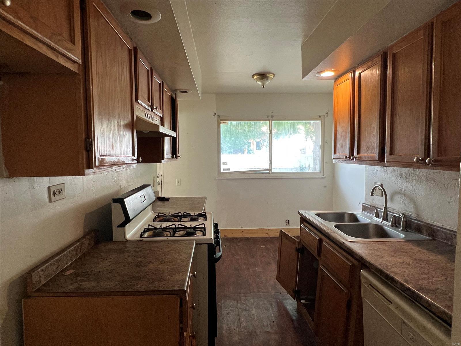 10126 Edgefield Drive