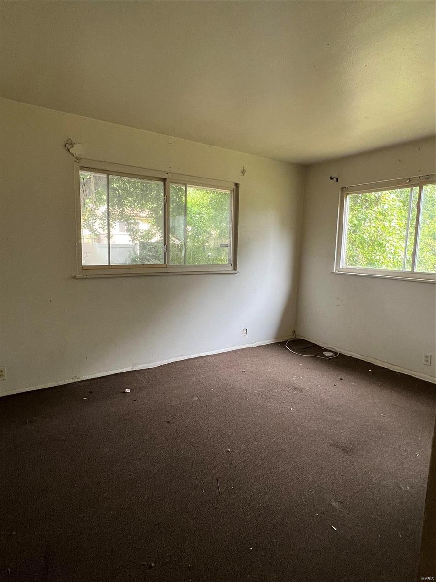 10126 Edgefield Drive