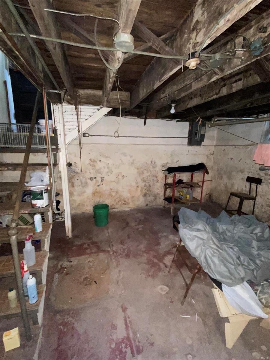 1085 Pennsylvania Avenue